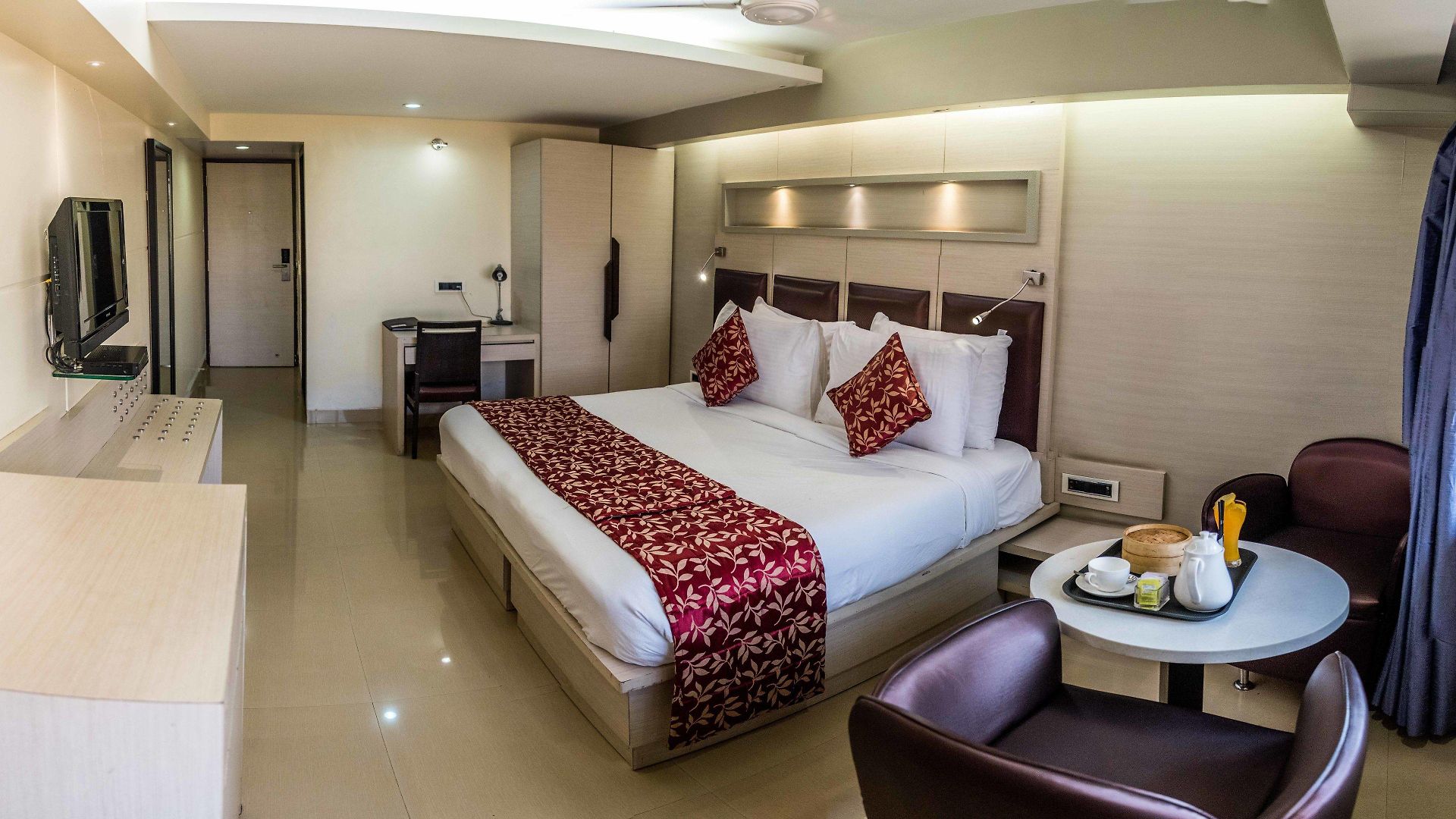 Hotel Oriental Aster - International Airport 4*
