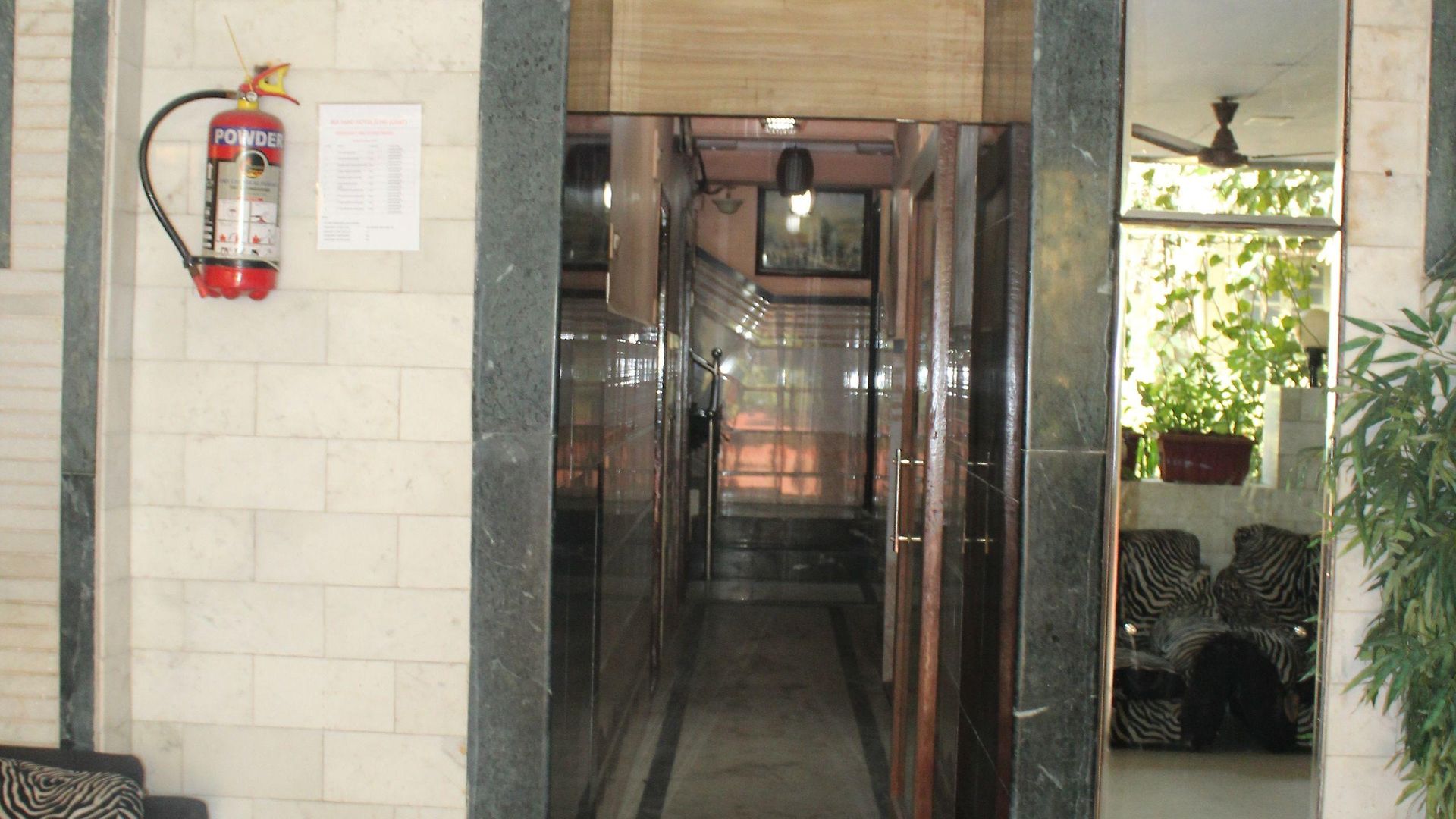 Sea Sands Hotel Mumbai