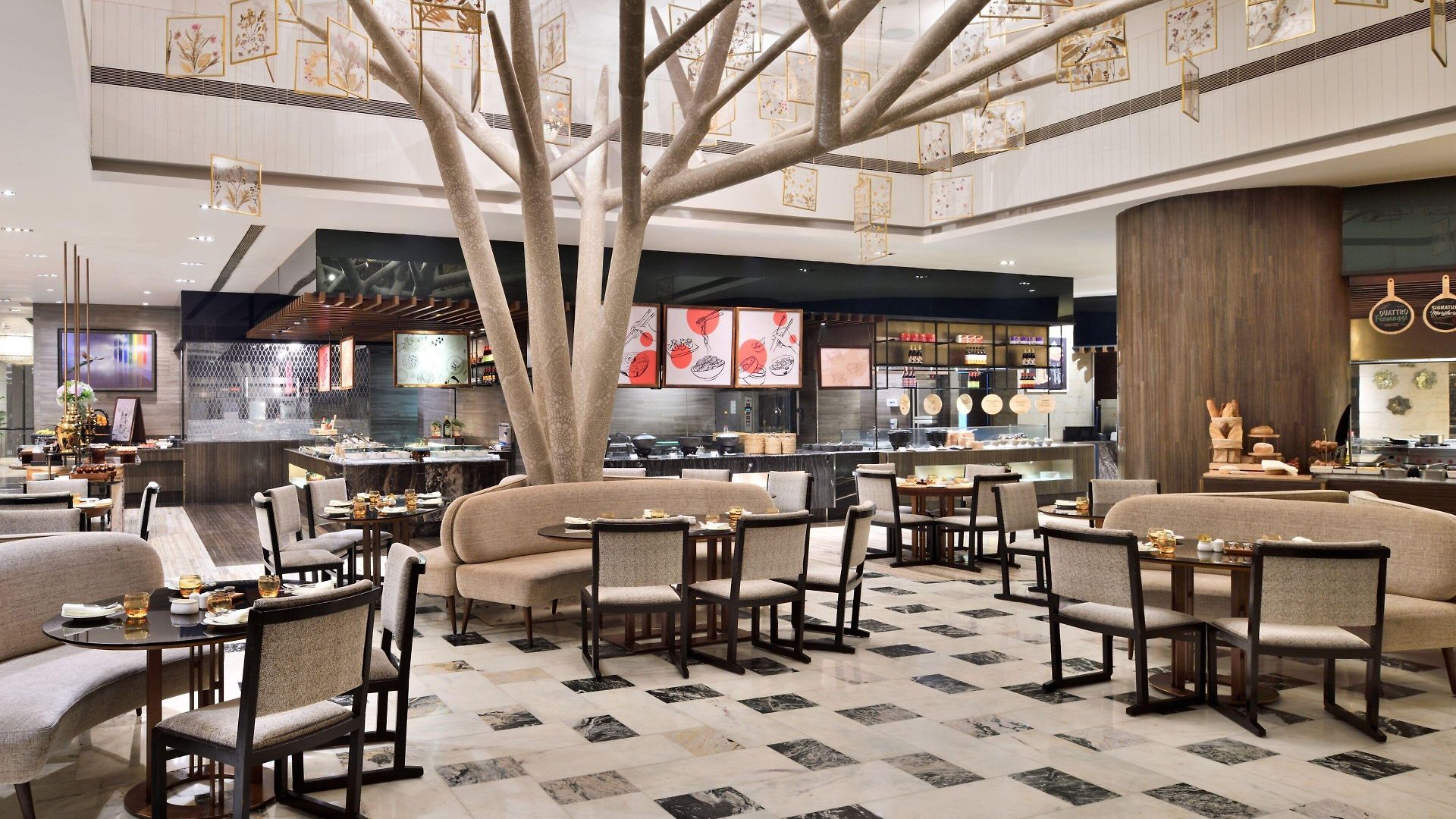 Hotel The St. Regis Mumbai