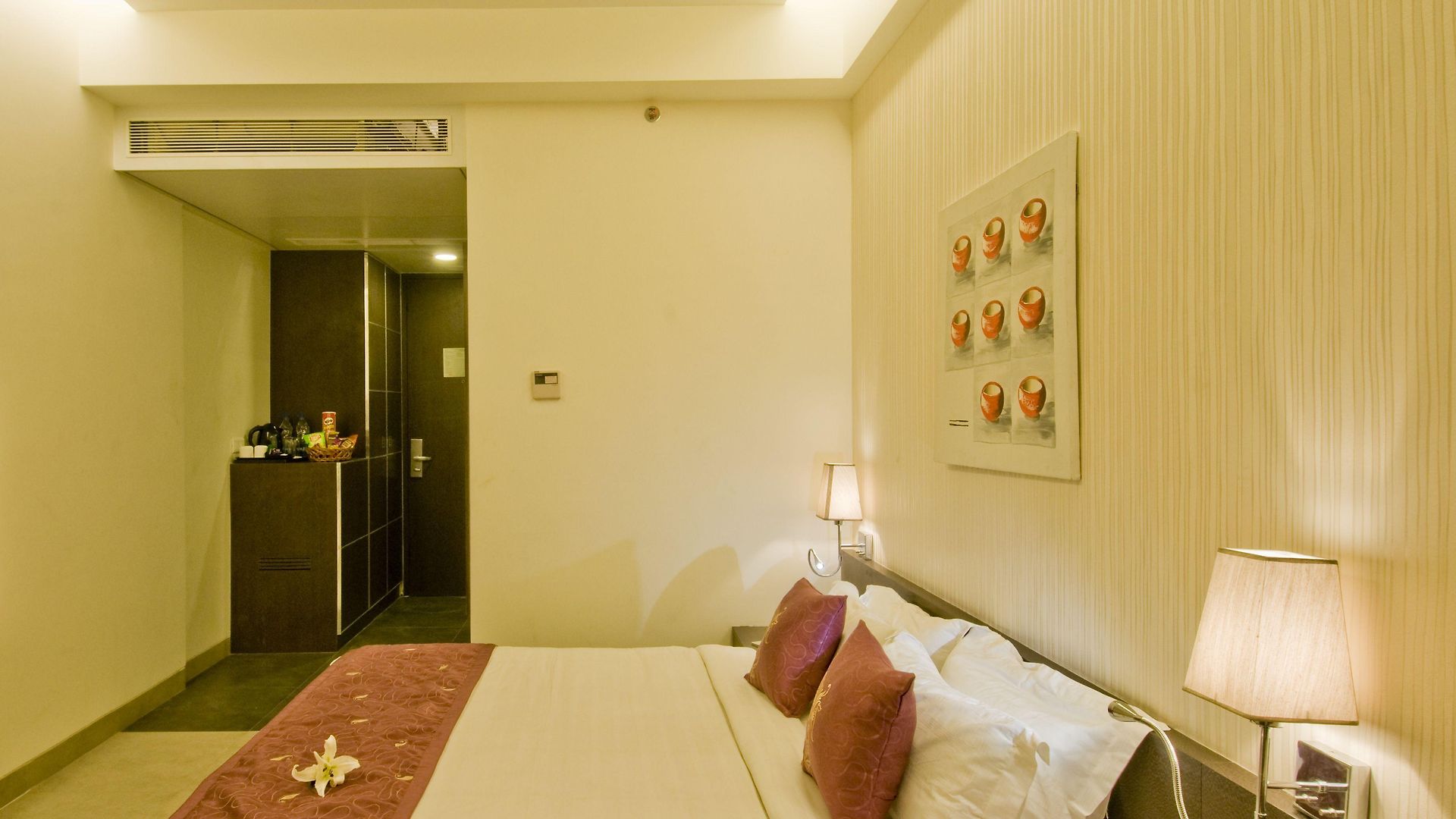 Goldfinch Hotel 4*