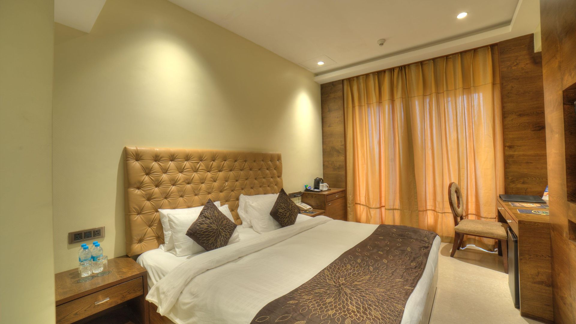 Hotel Goldfinch Mumbai