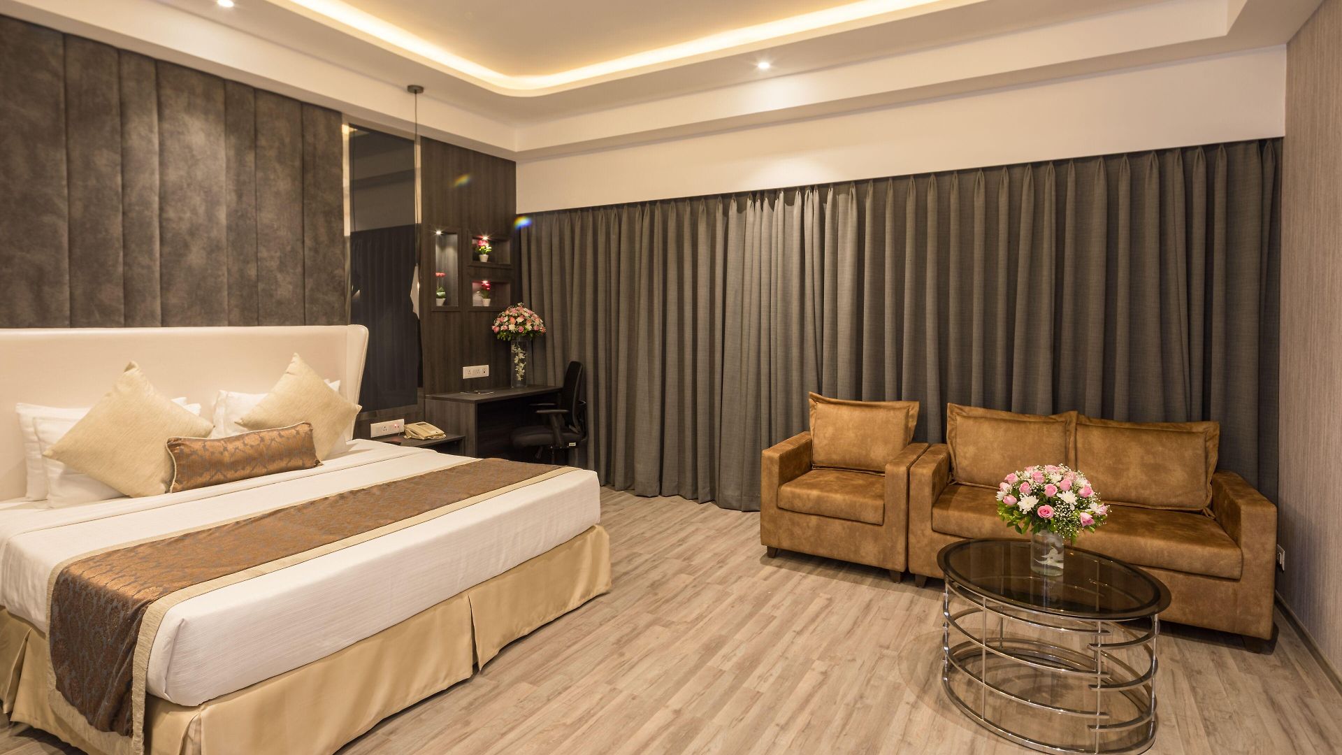 Hotel Goldfinch 4*