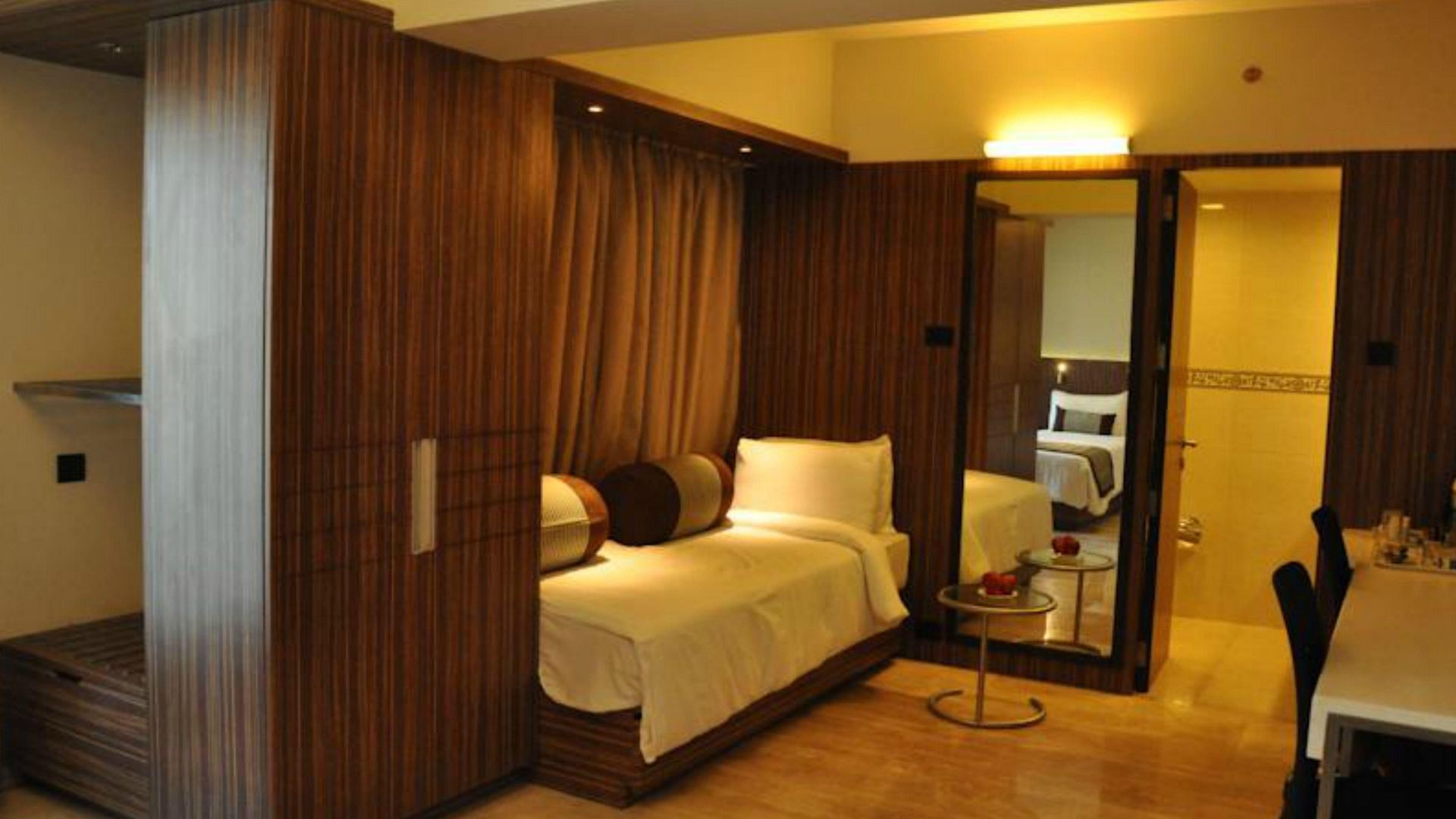 Residency Sarovar Portico 4* Mumbai
