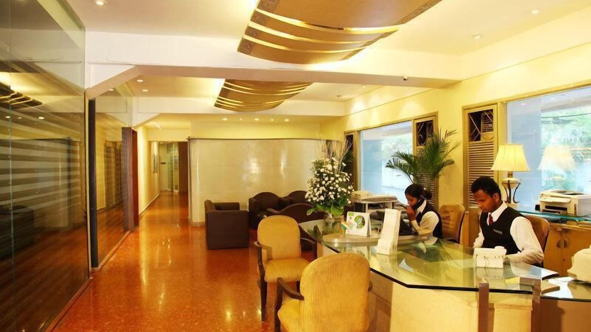 Bloom - Juhu Hotel 4*