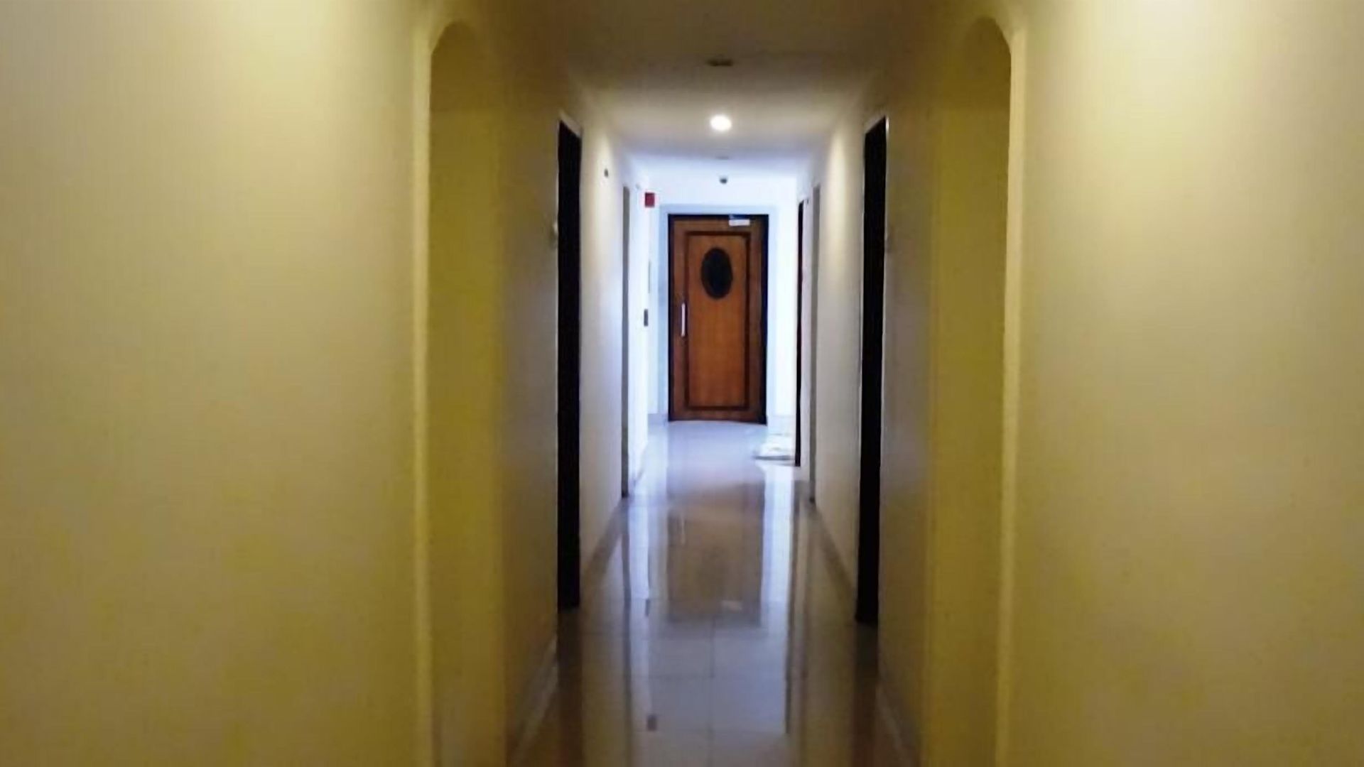 Bloom - Juhu 4*