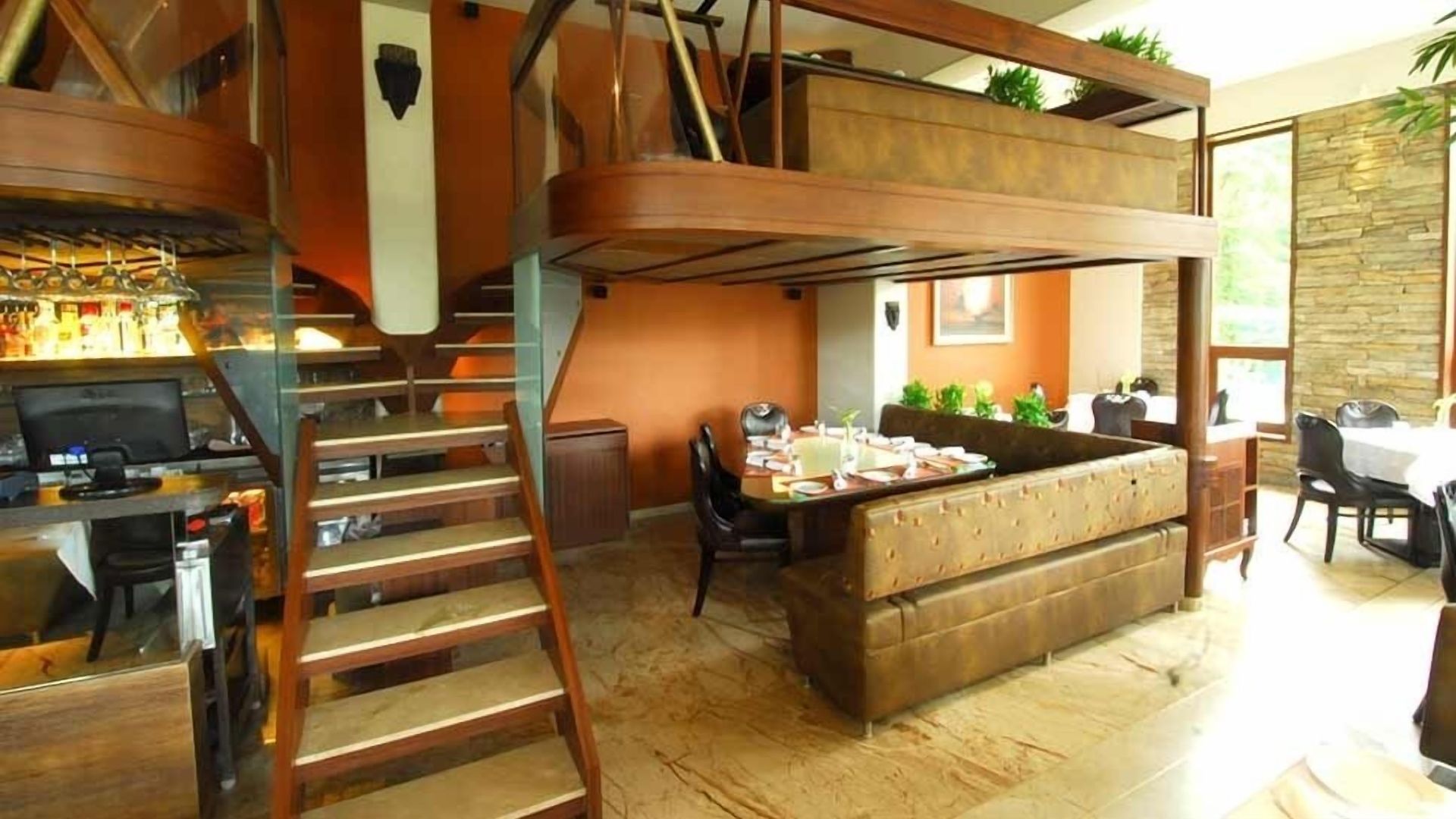 Hotel Sai Palace