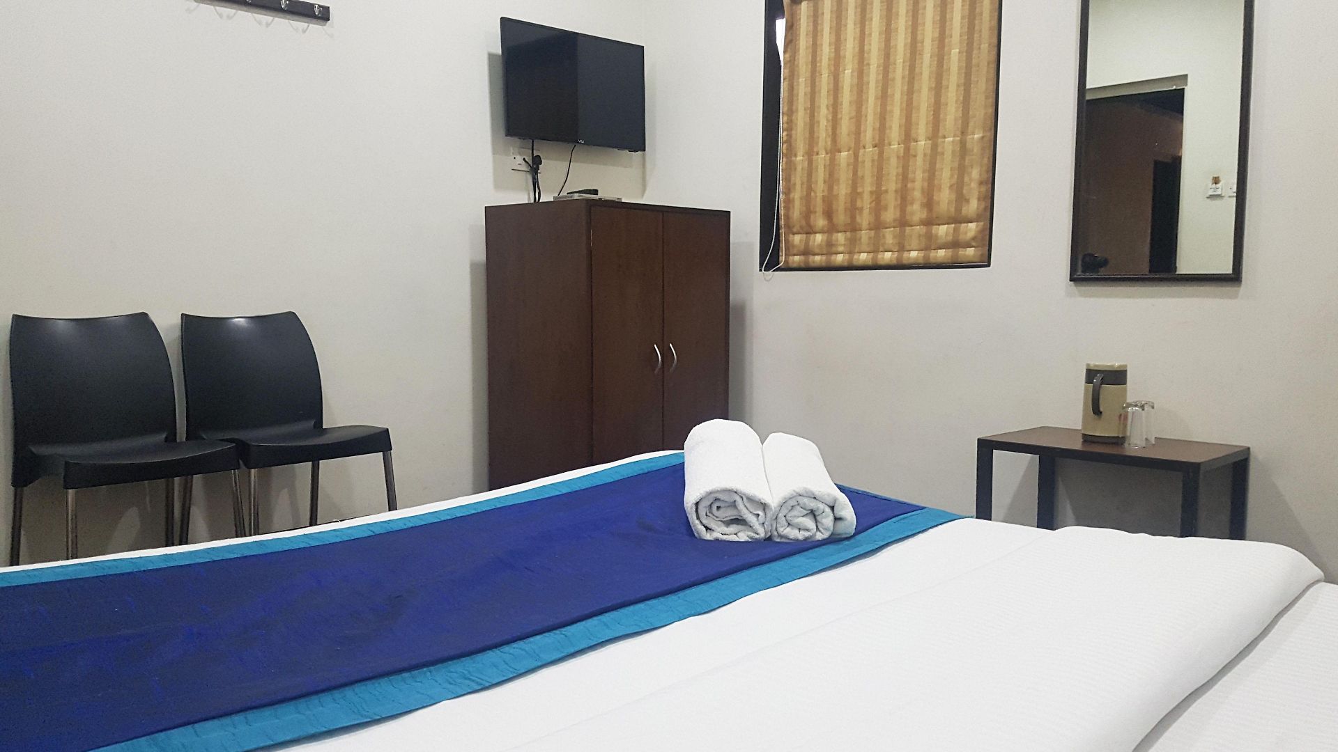 Kumkum Hotel Mumbai