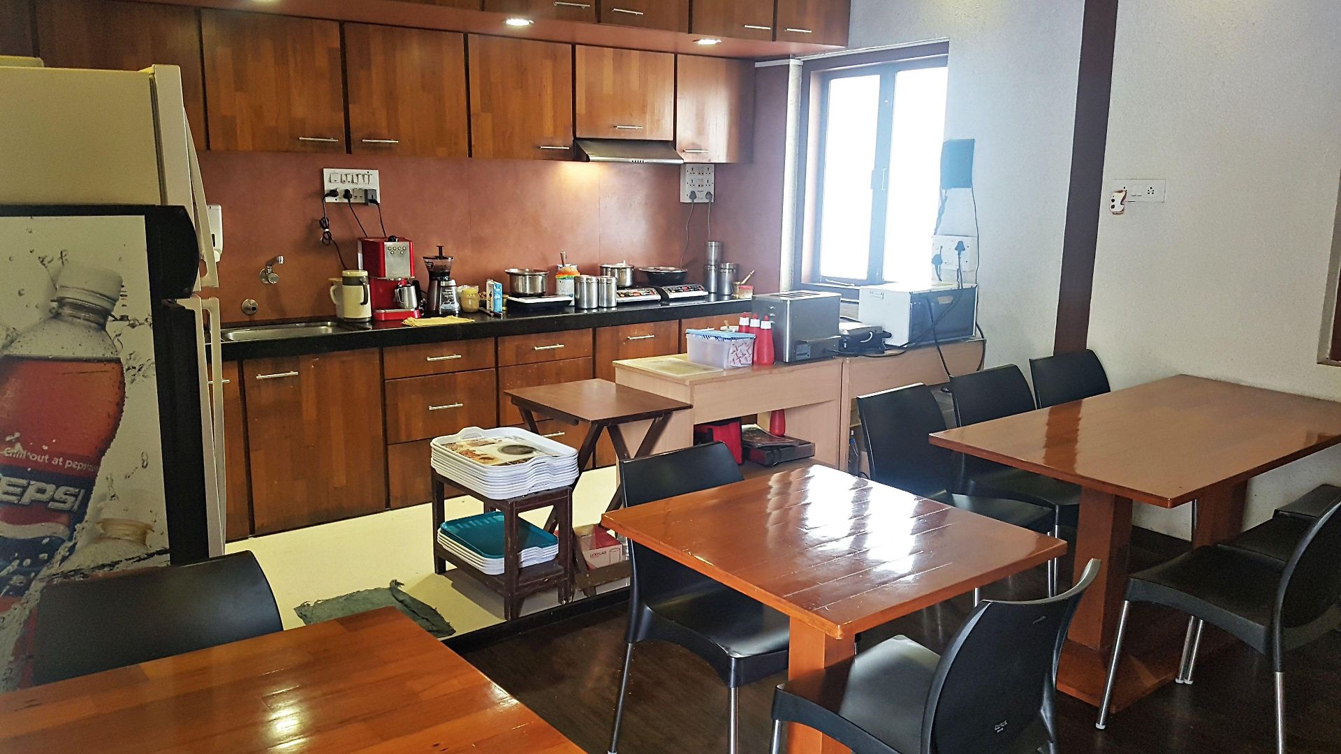 Hotel Kumkum 2*