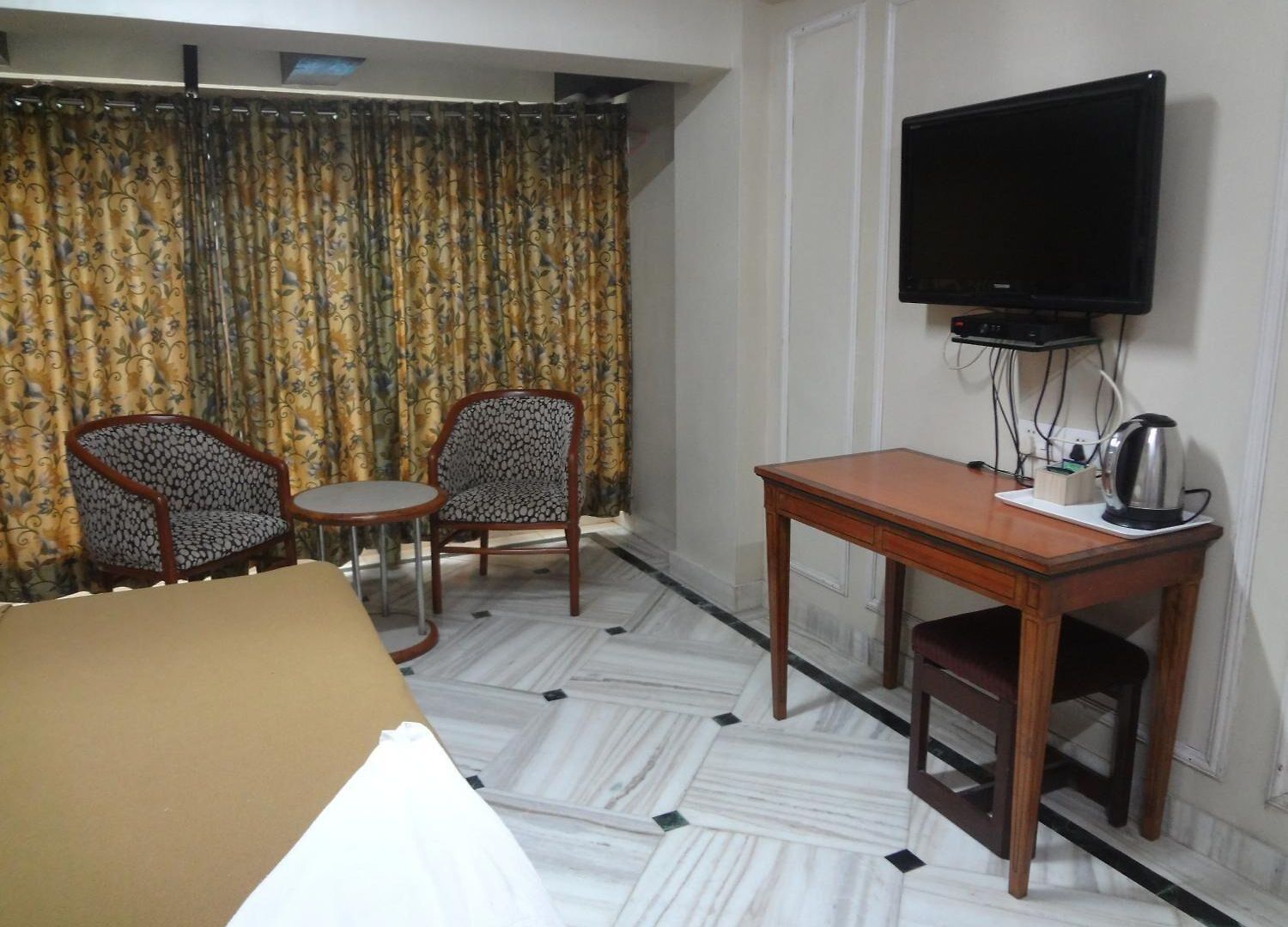 Royal Park Dockyard Hotel