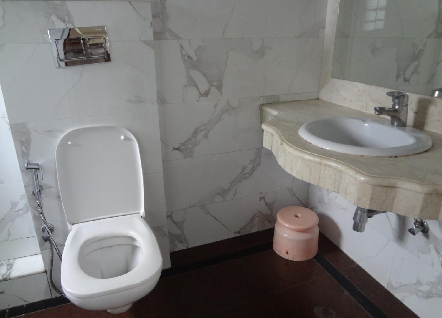 Royal Park Dockyard 3* Mumbai