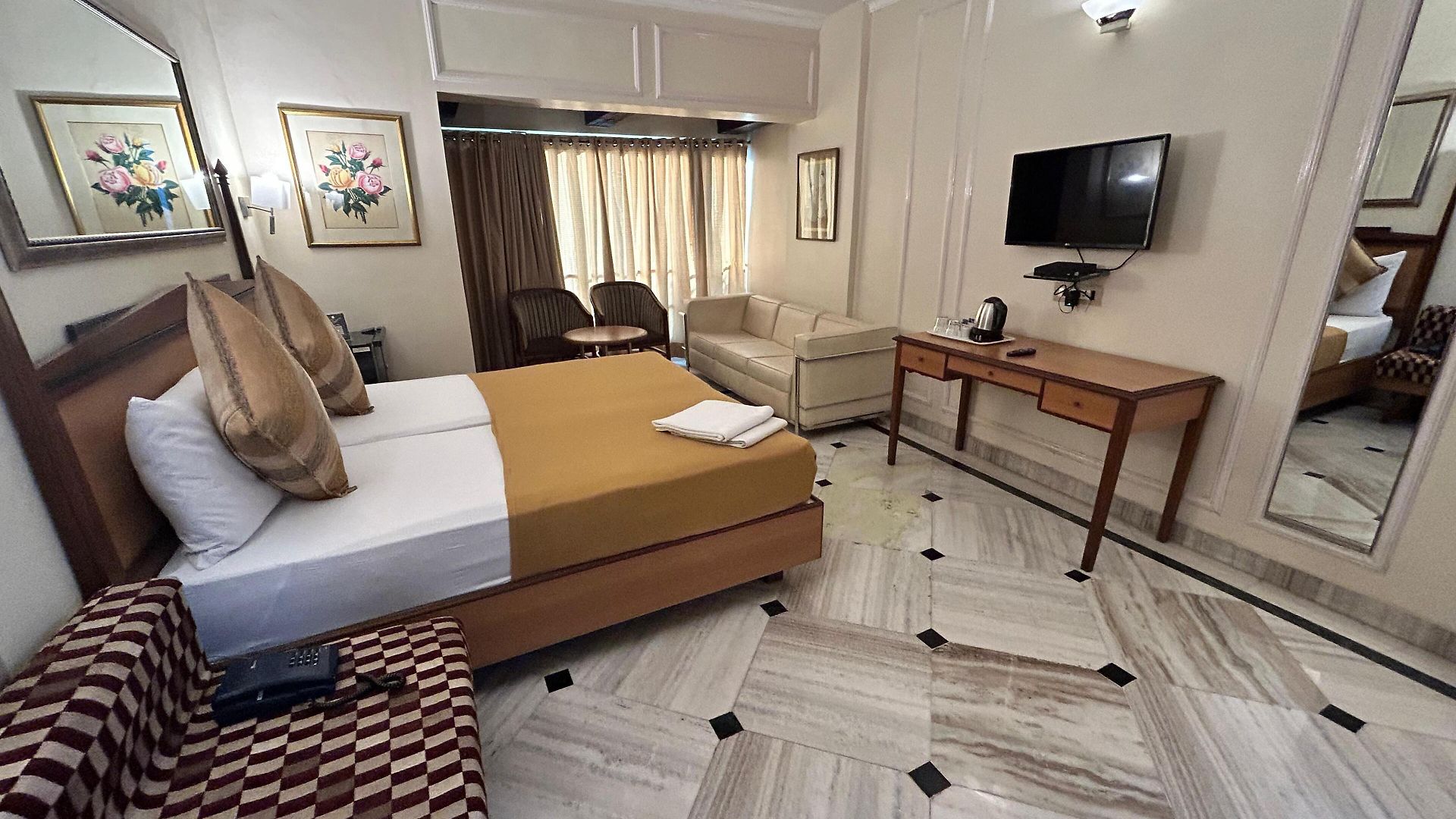Royal Park Dockyard Hotel 3*