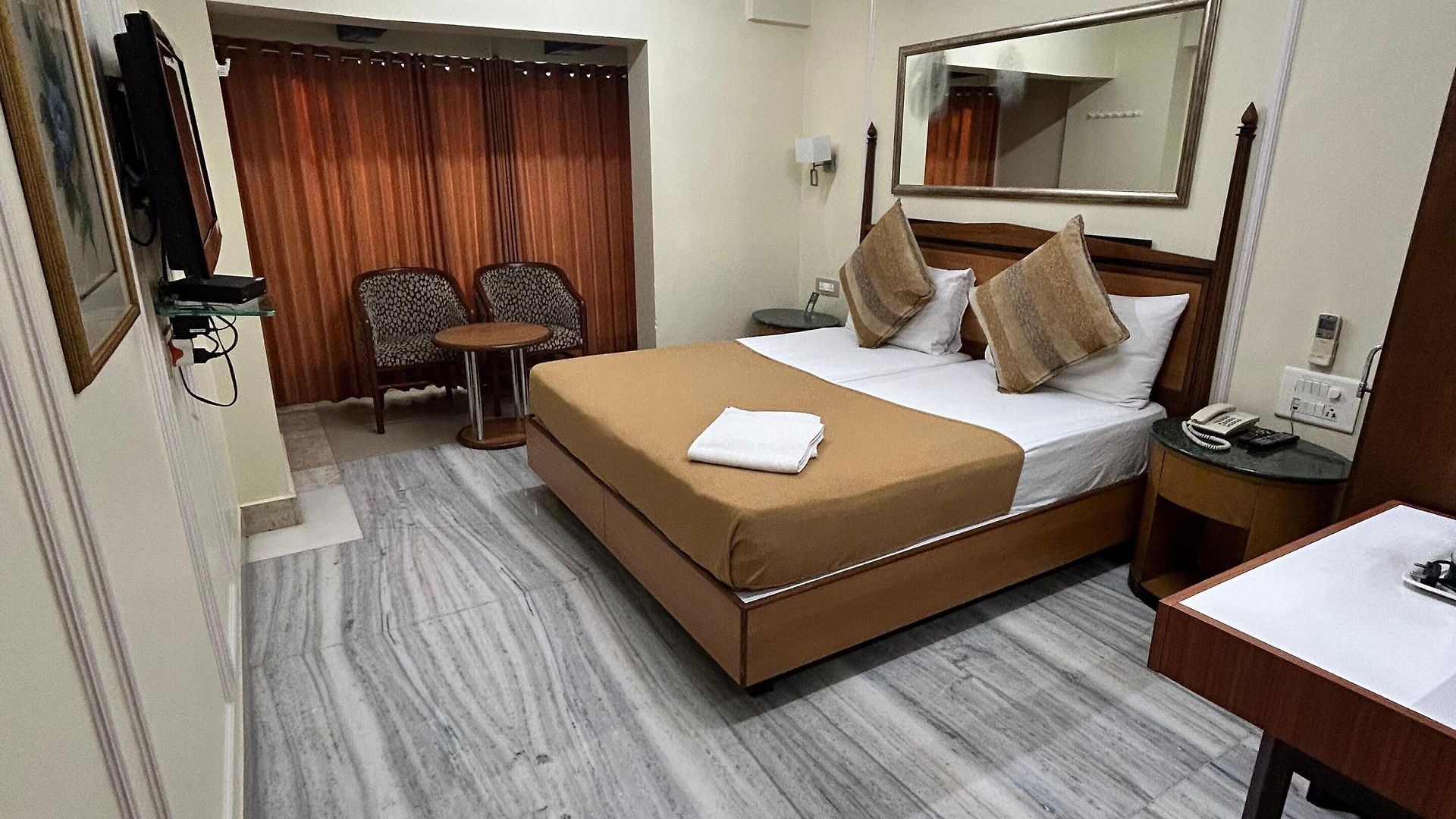 Royal Park Dockyard Hotel 3*