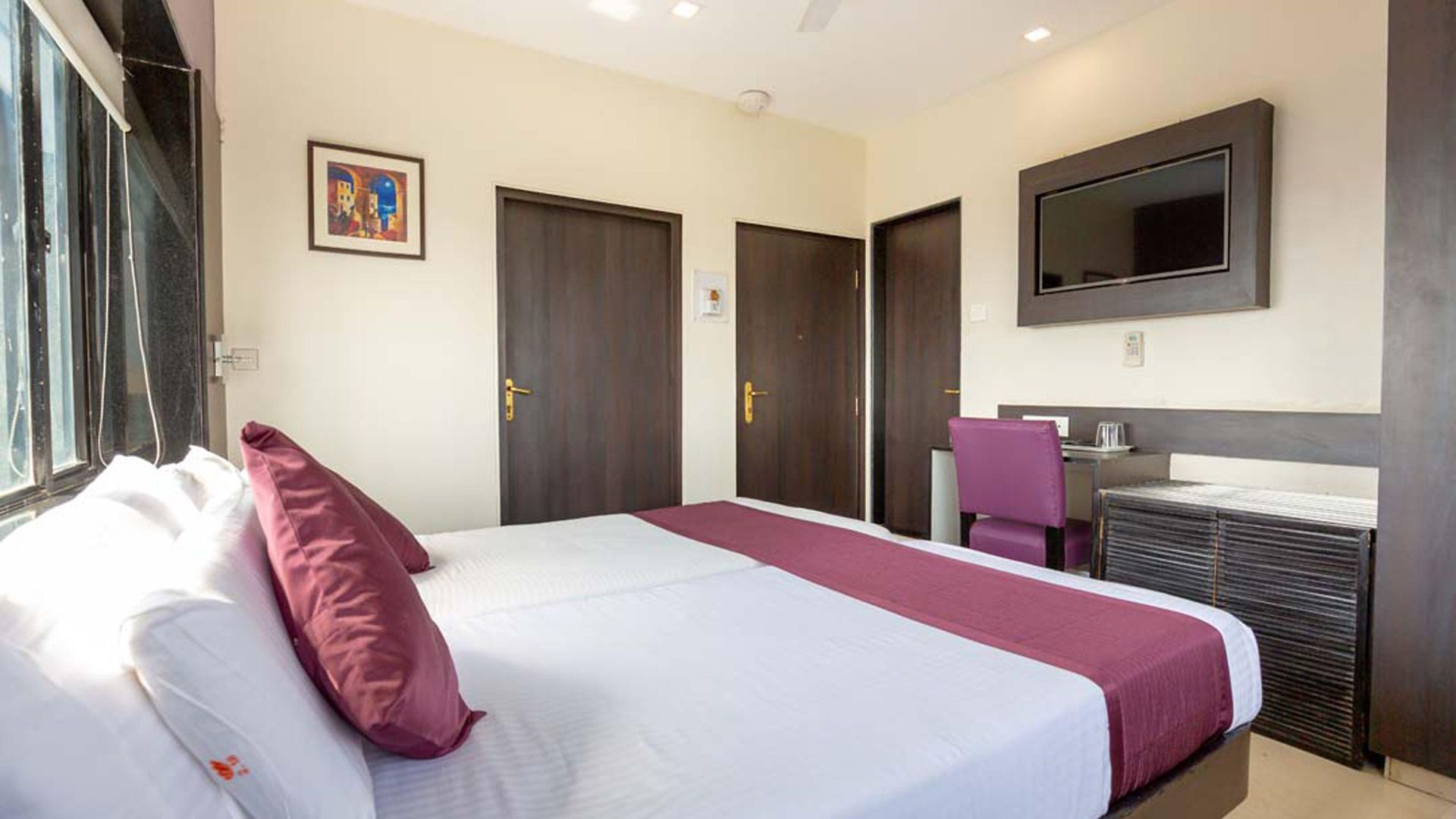 Sukh Hotel Mumbai