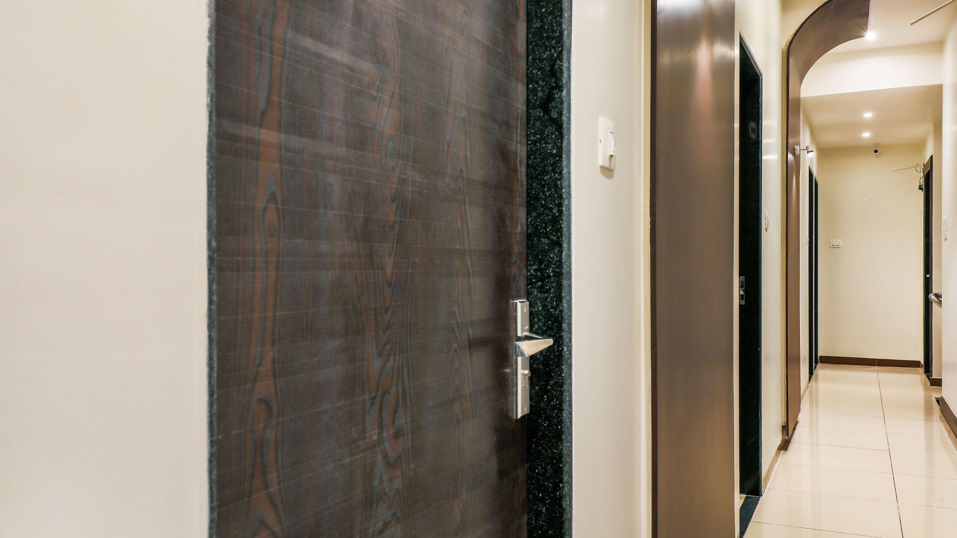Hotel Fabhotel Adore 3*