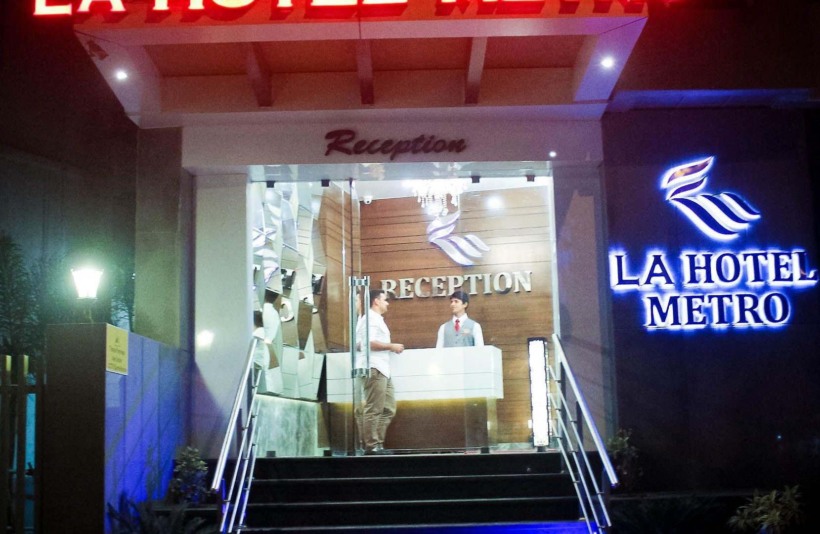 La Metro Near Bkc Hotel Mumbai
