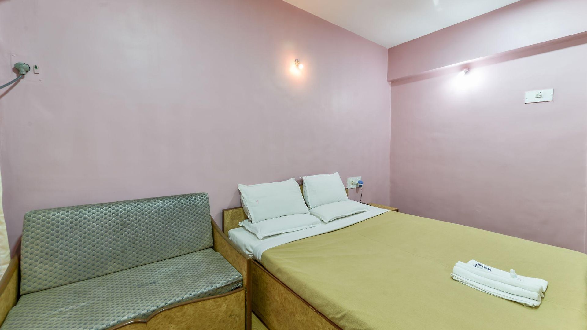 Aircraft International Hotel Mumbai