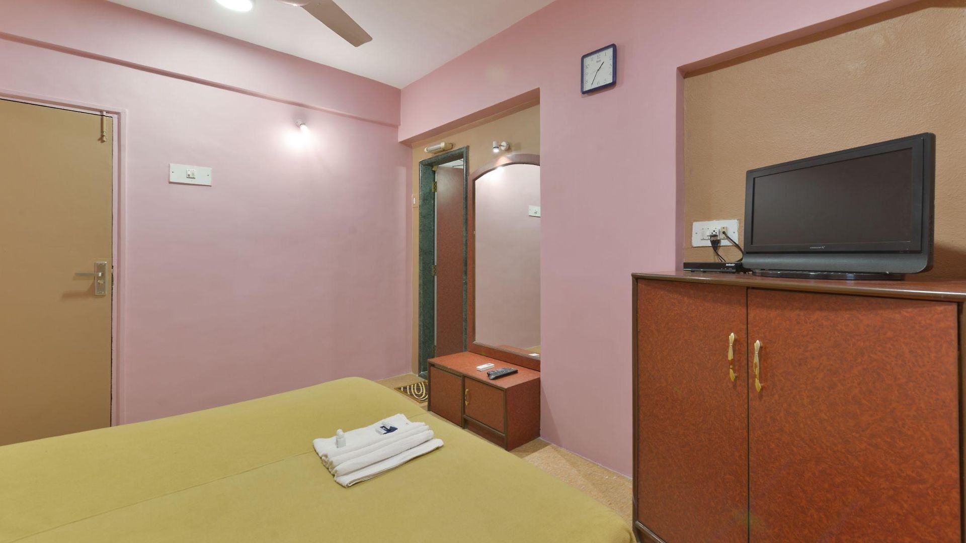Hotel Aircraft International Mumbai