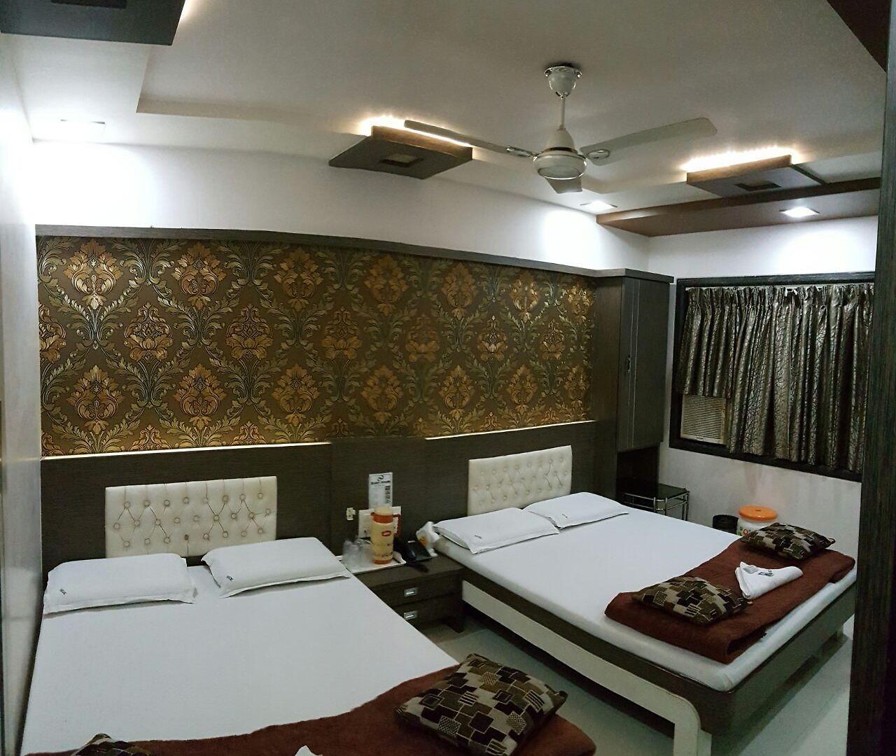 Nice Guest House