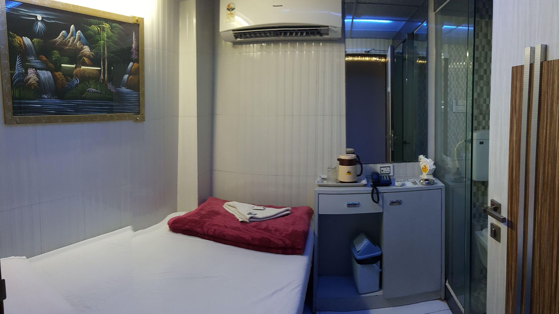 Nice Guest House Mumbai