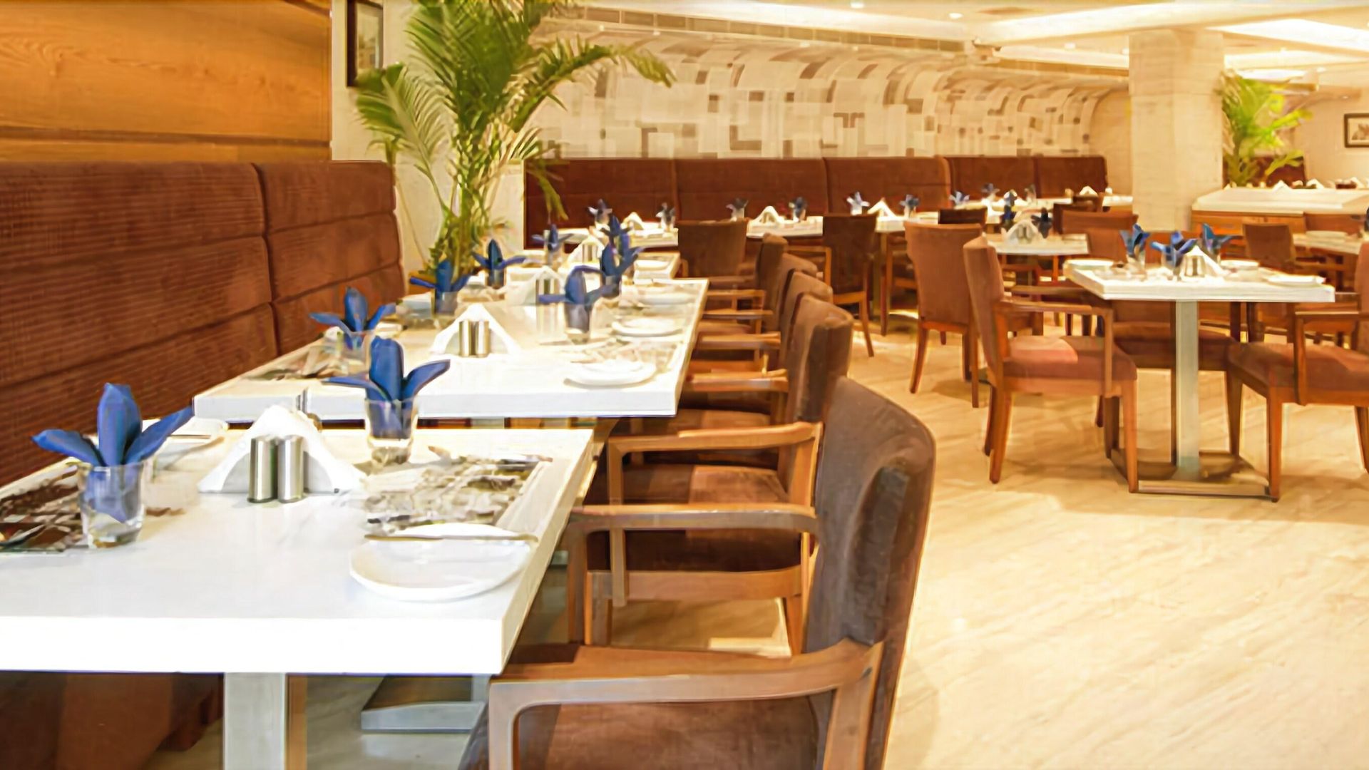 Hiltop Hotel