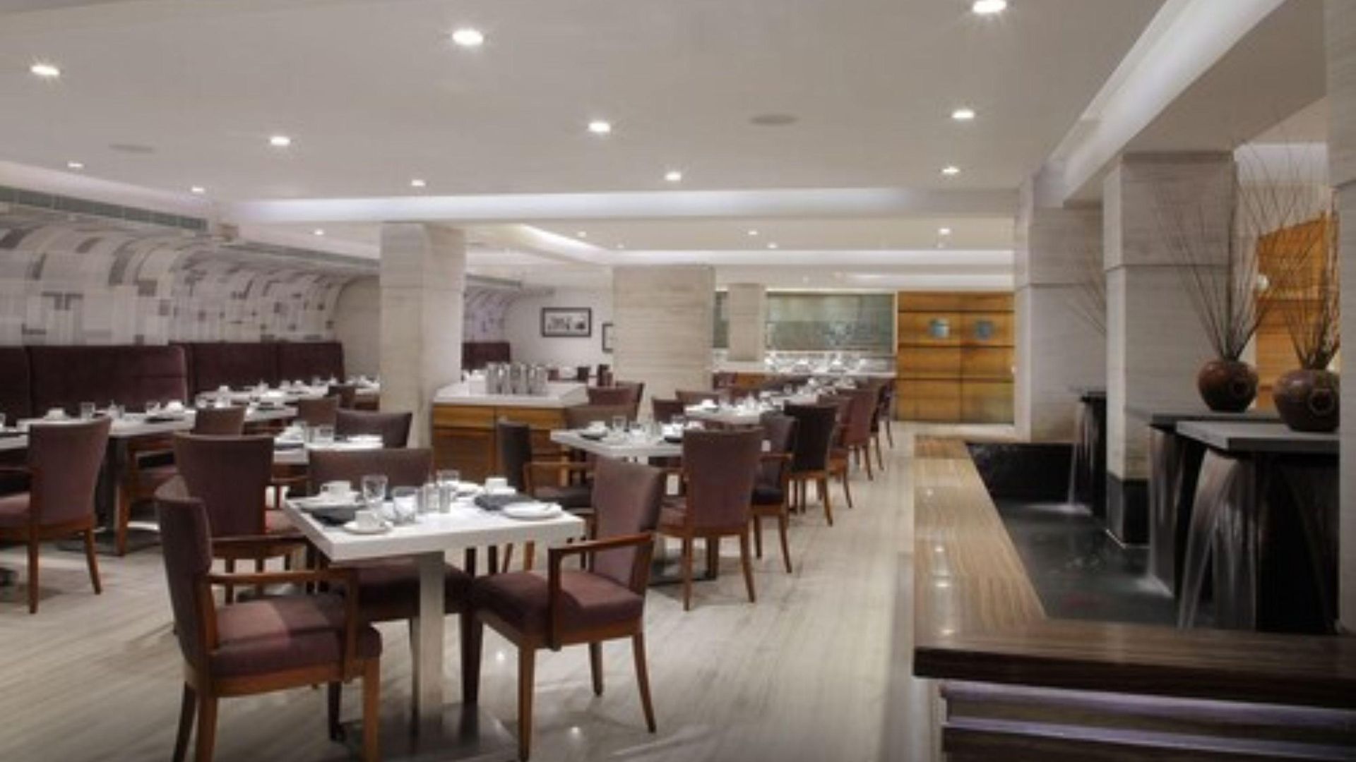 Hiltop Hotel