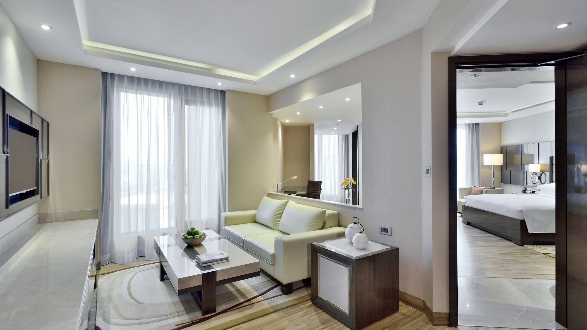 Hotel Jw Marriott Sahar Airport 5*