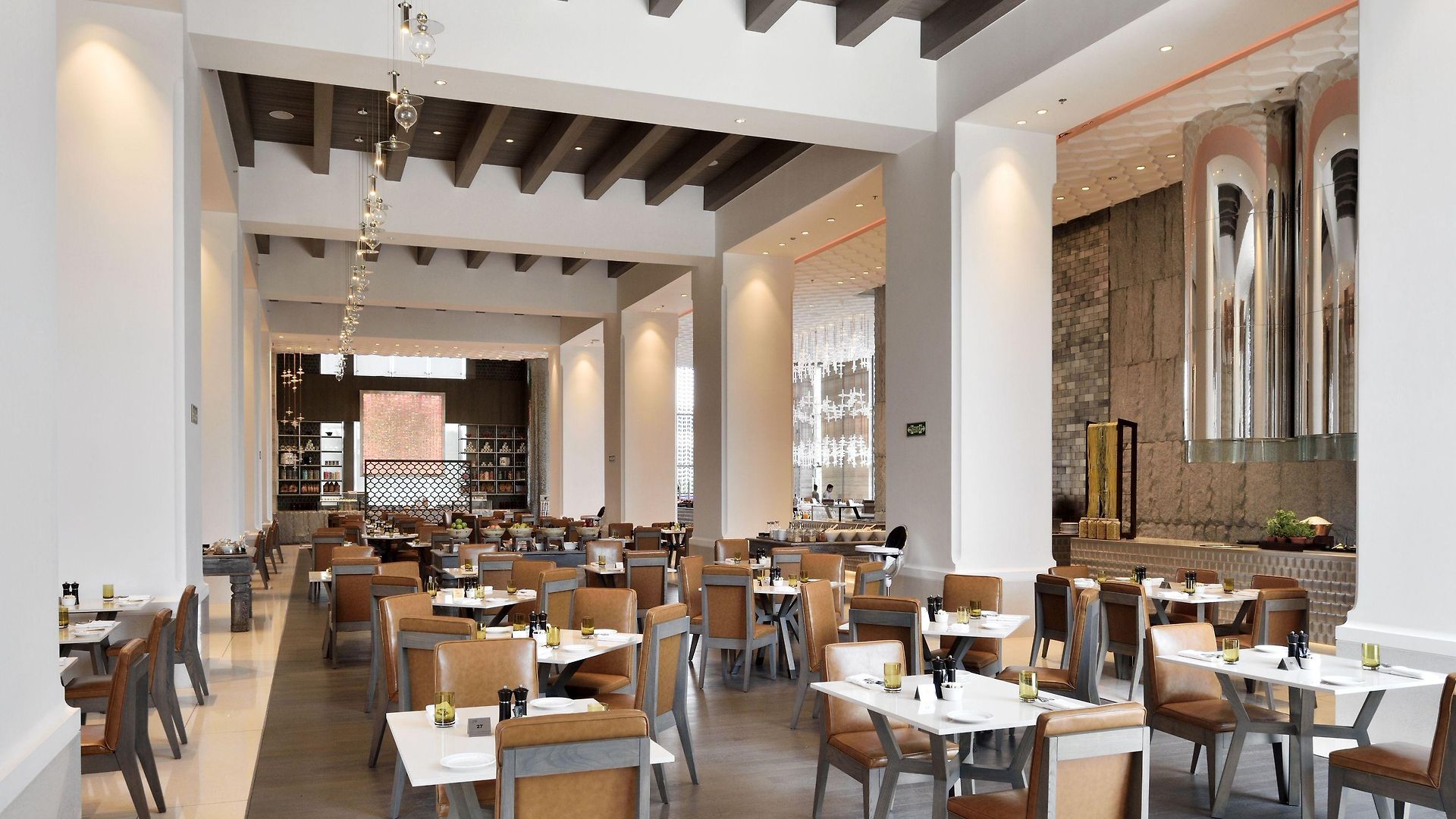 Hotel Jw Marriott Sahar Airport
