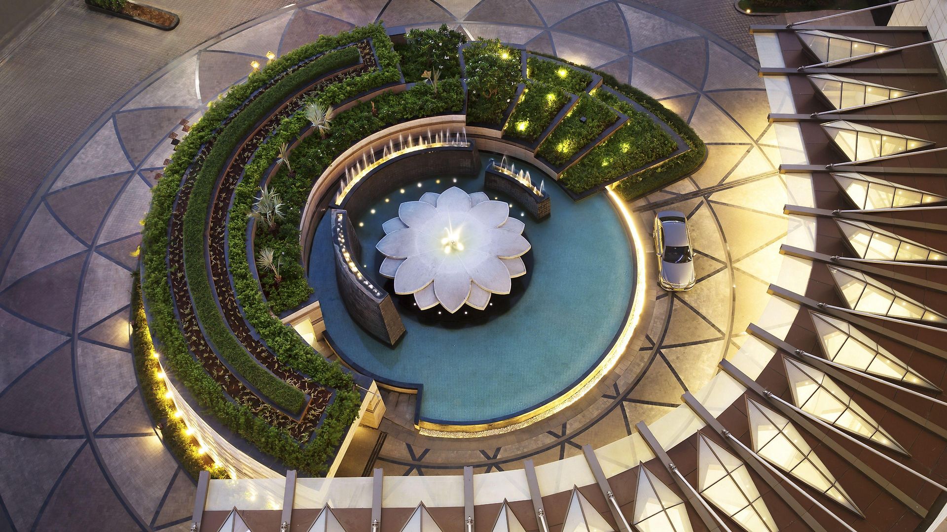 Jw Marriott Sahar Airport 5*