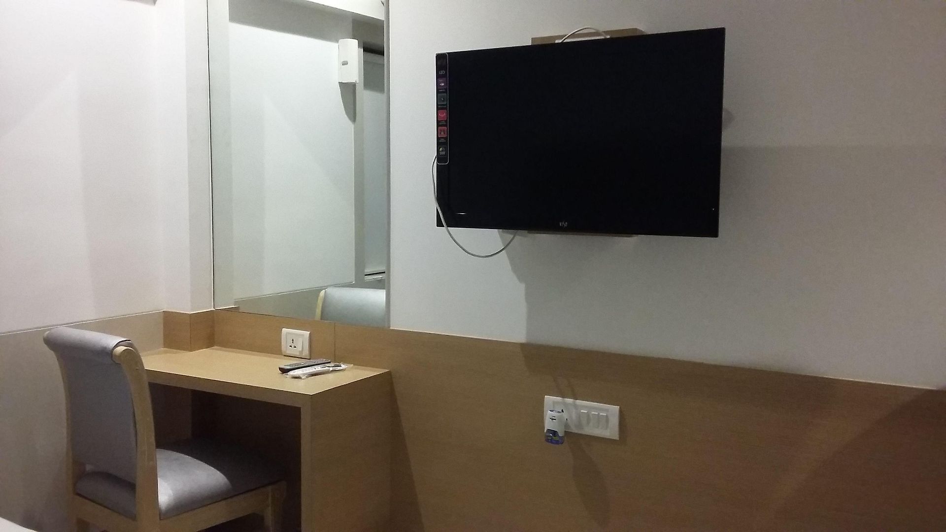 Galaxy Beacon Hotel, Santacruz ,mumbai