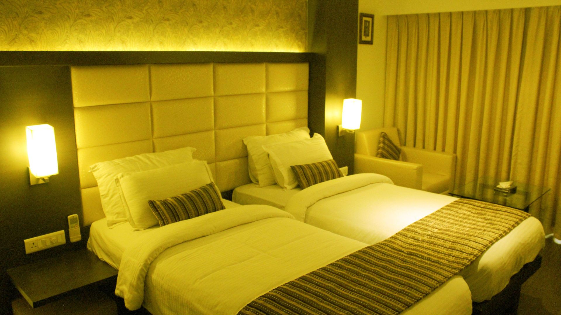 Galaxy Beacon Hotel, Santacruz ,mumbai 4*
