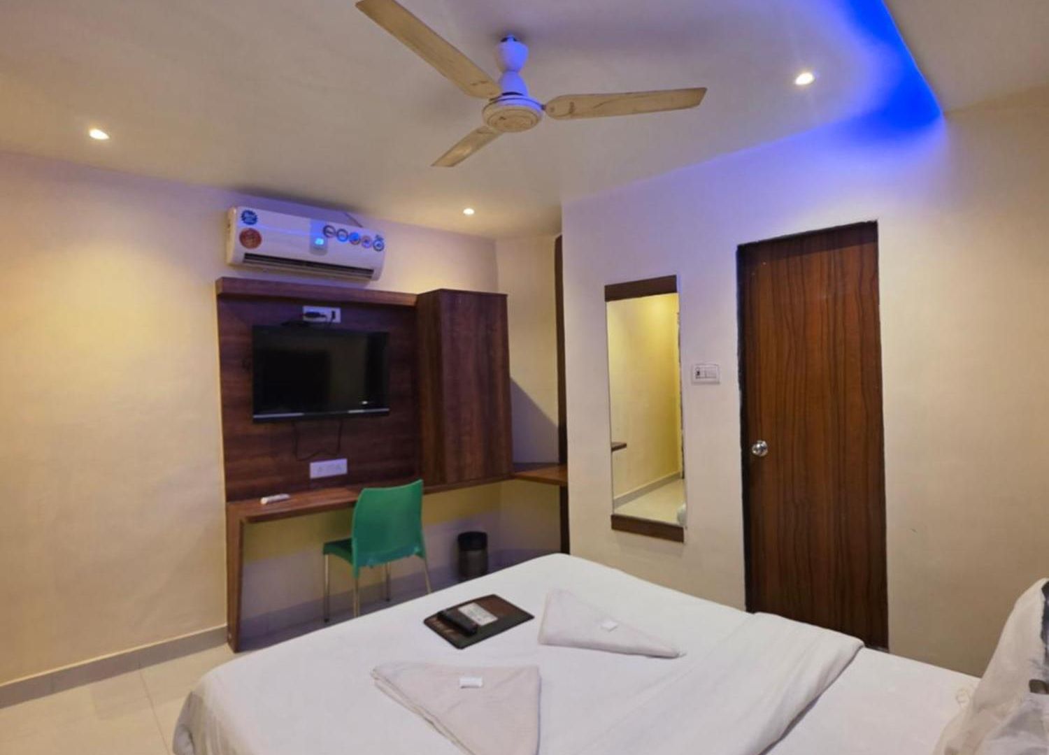Wellingten 3* Mumbai