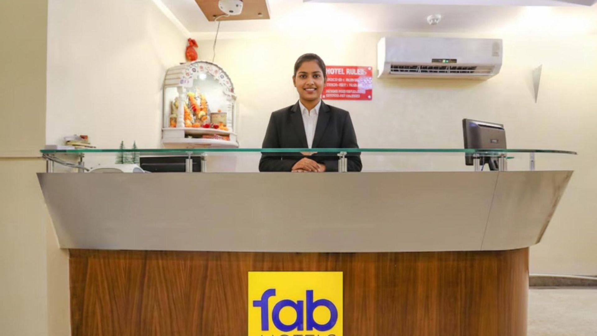 Fabhotel Shubhangan - Nr Bandra