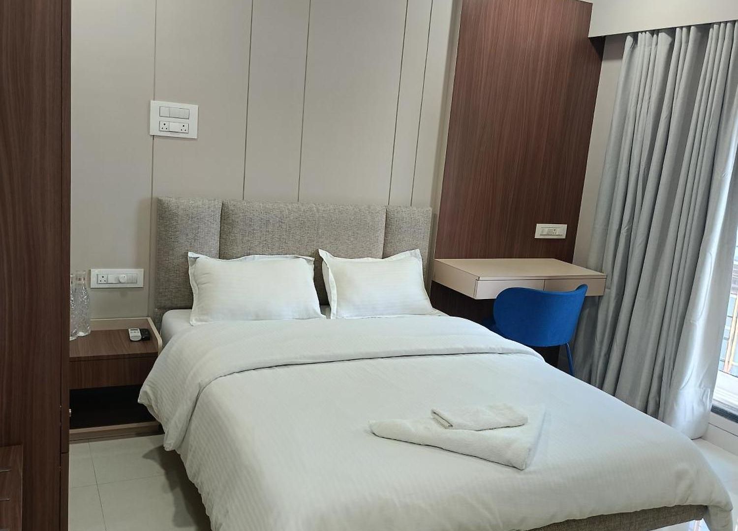 Homestay Treat Homes Service In Bkc Siddhant 401 Mumbai