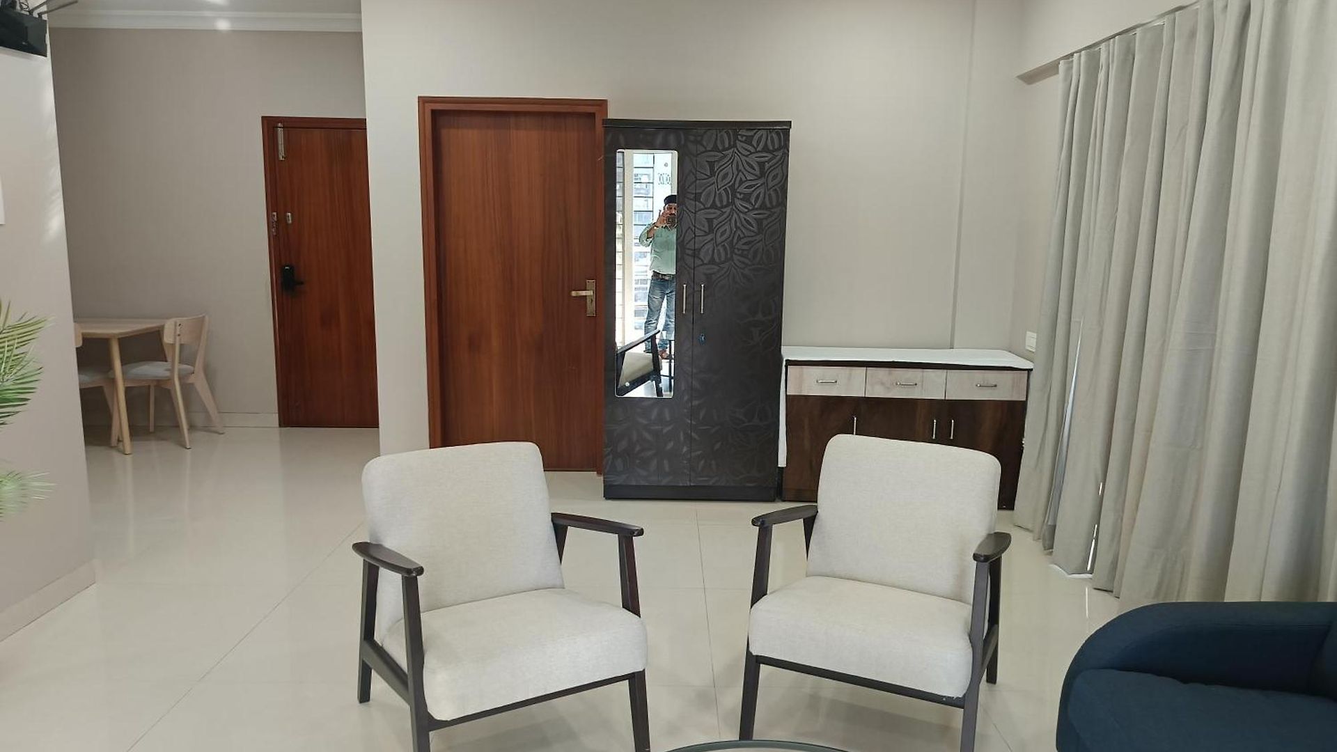 Homestay Treat Homes Service In Bkc Siddhant 401