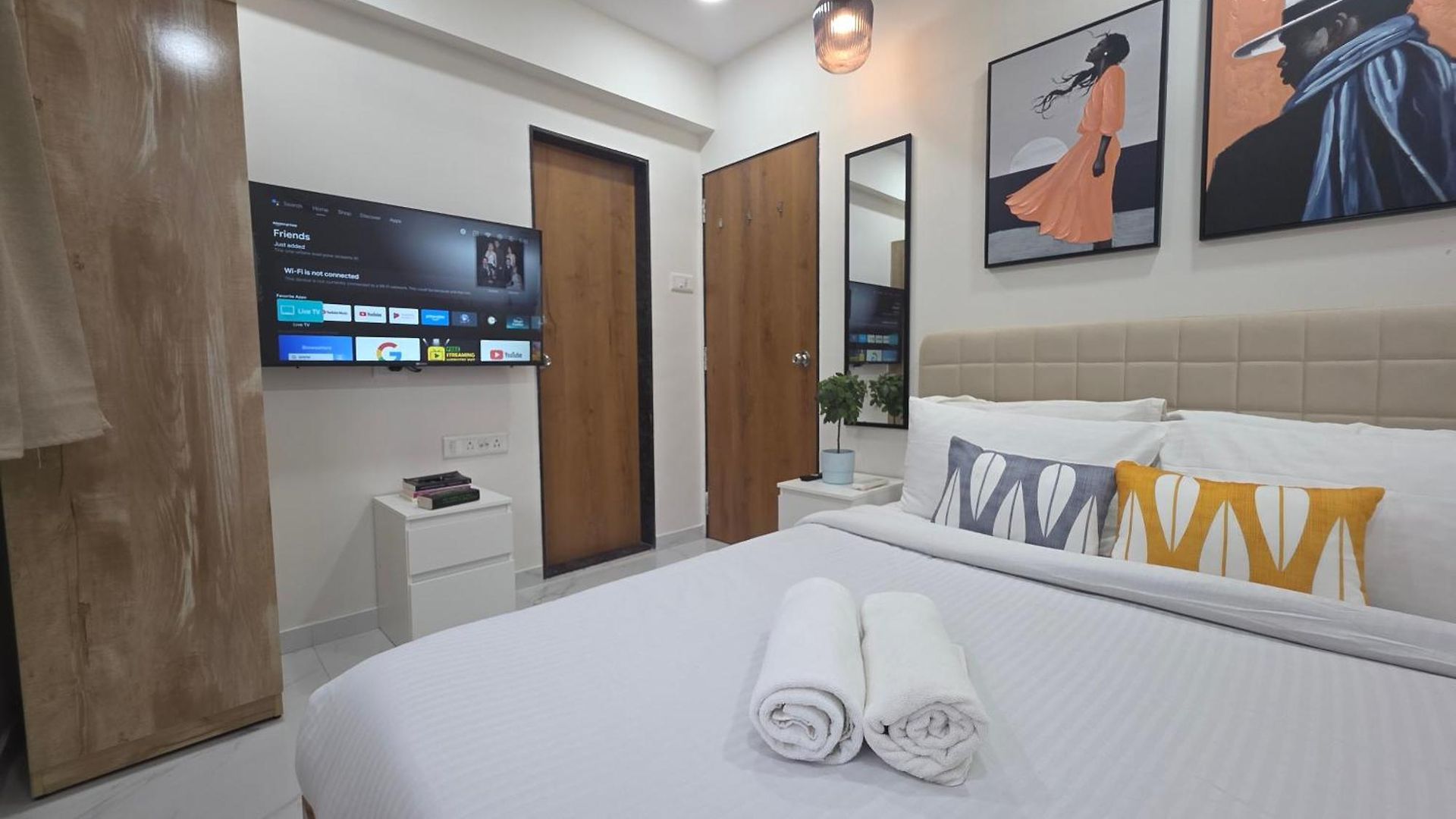 Lite - Khar West * Mumbai