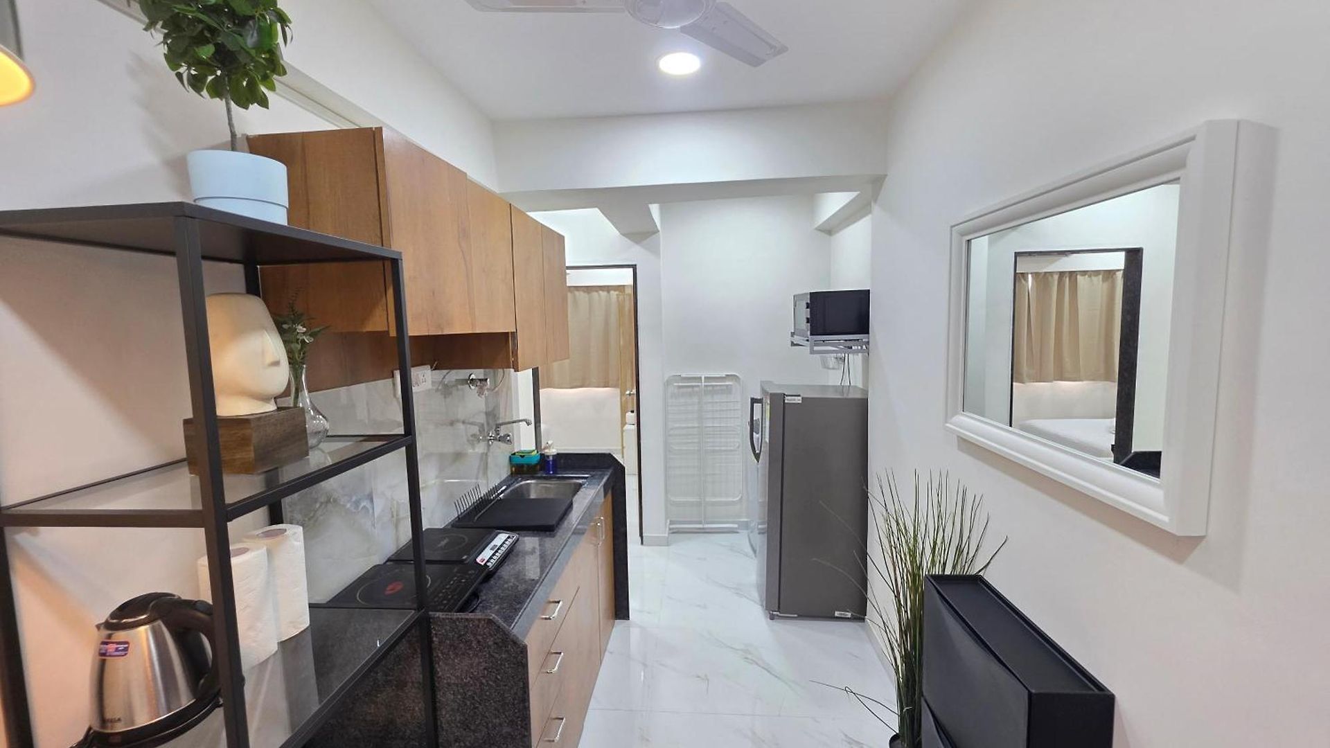 Apartment Lite - Khar West