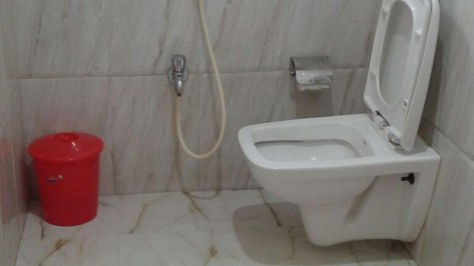 Q Deck 2* Mumbai