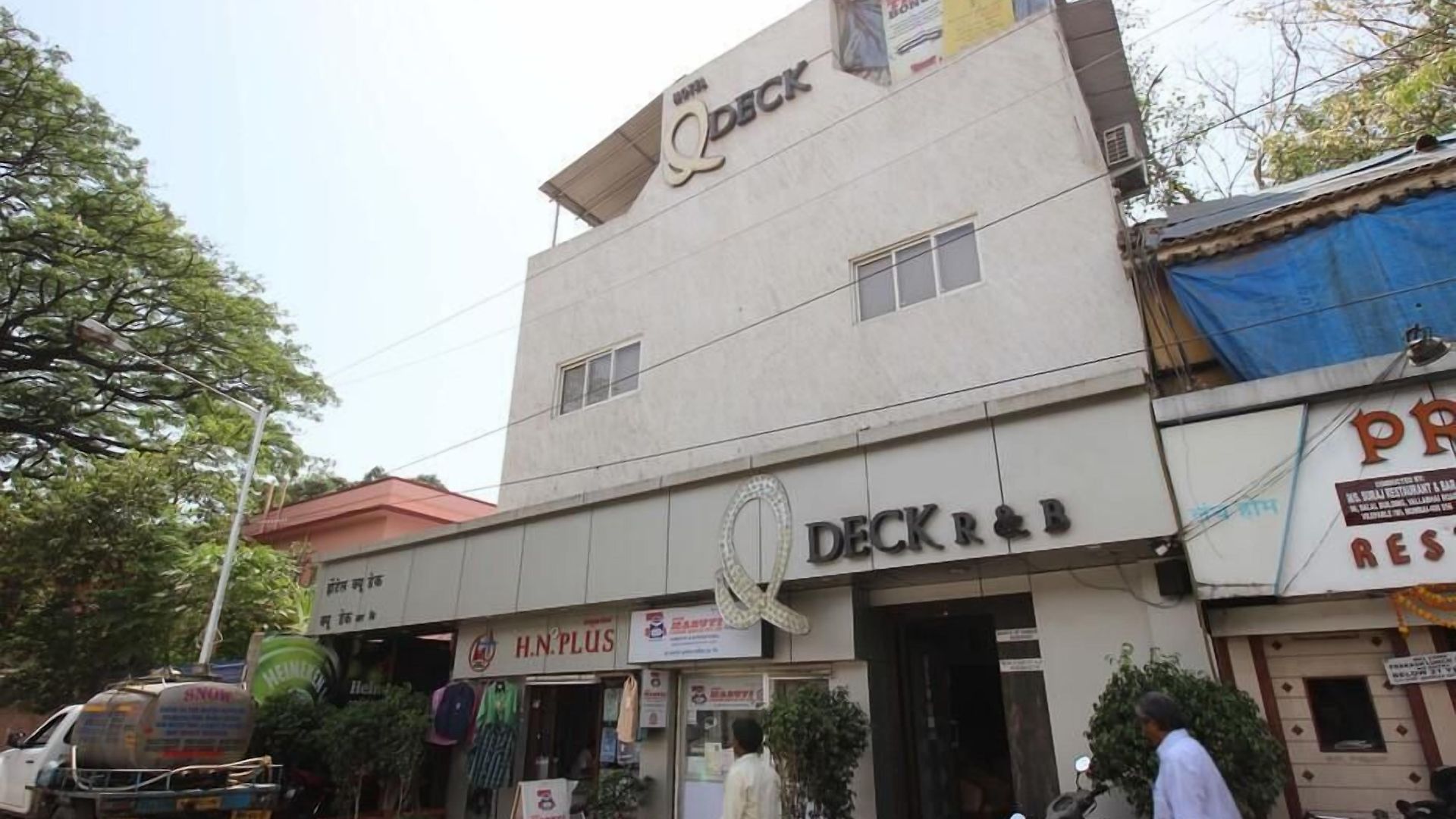 Q Deck 2* Mumbai