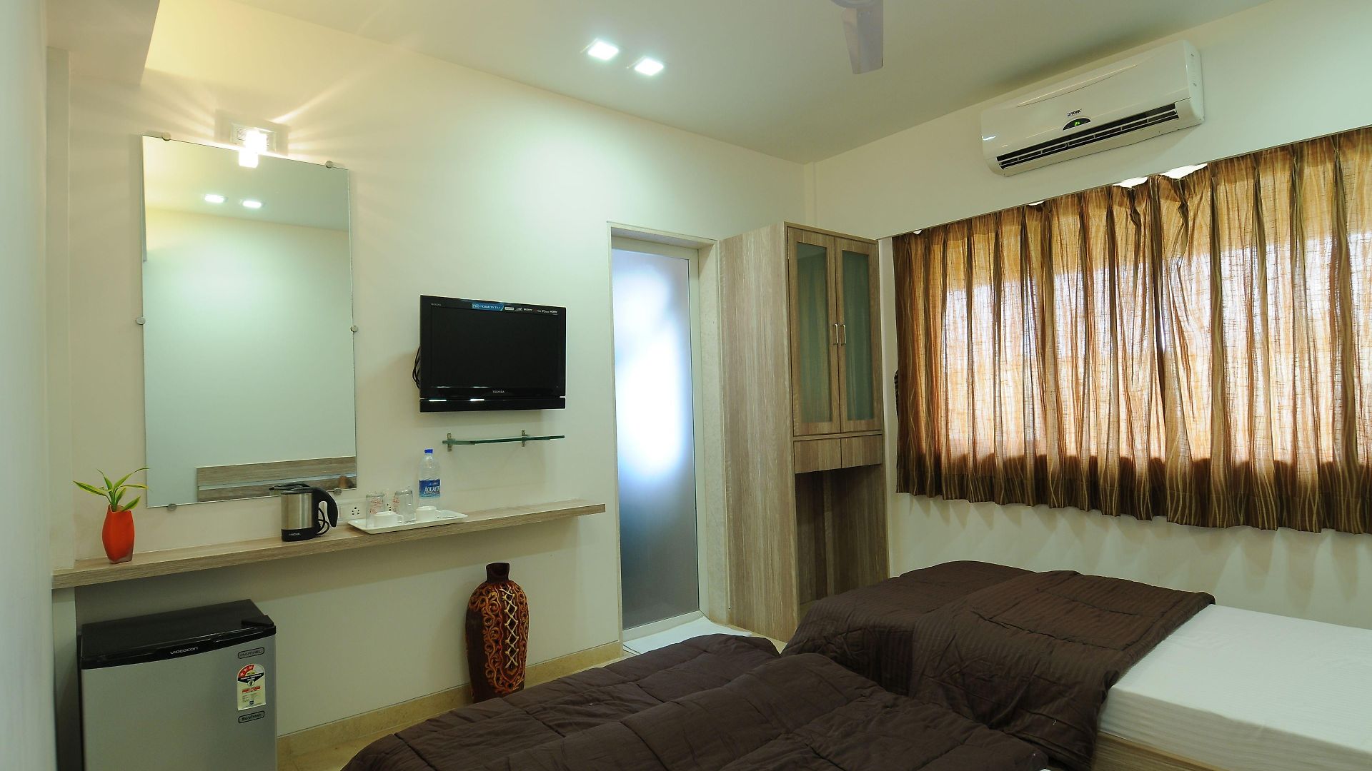 Crystal Hotel