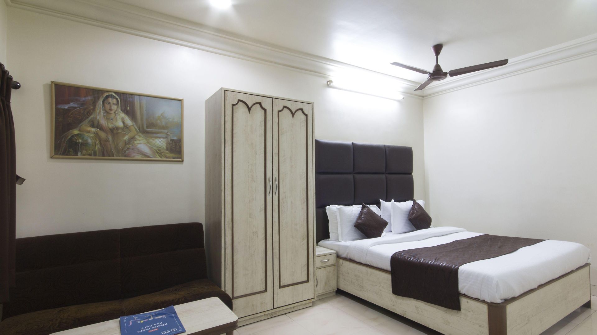 Hotel Oyo 935 Palkhee Mumbai