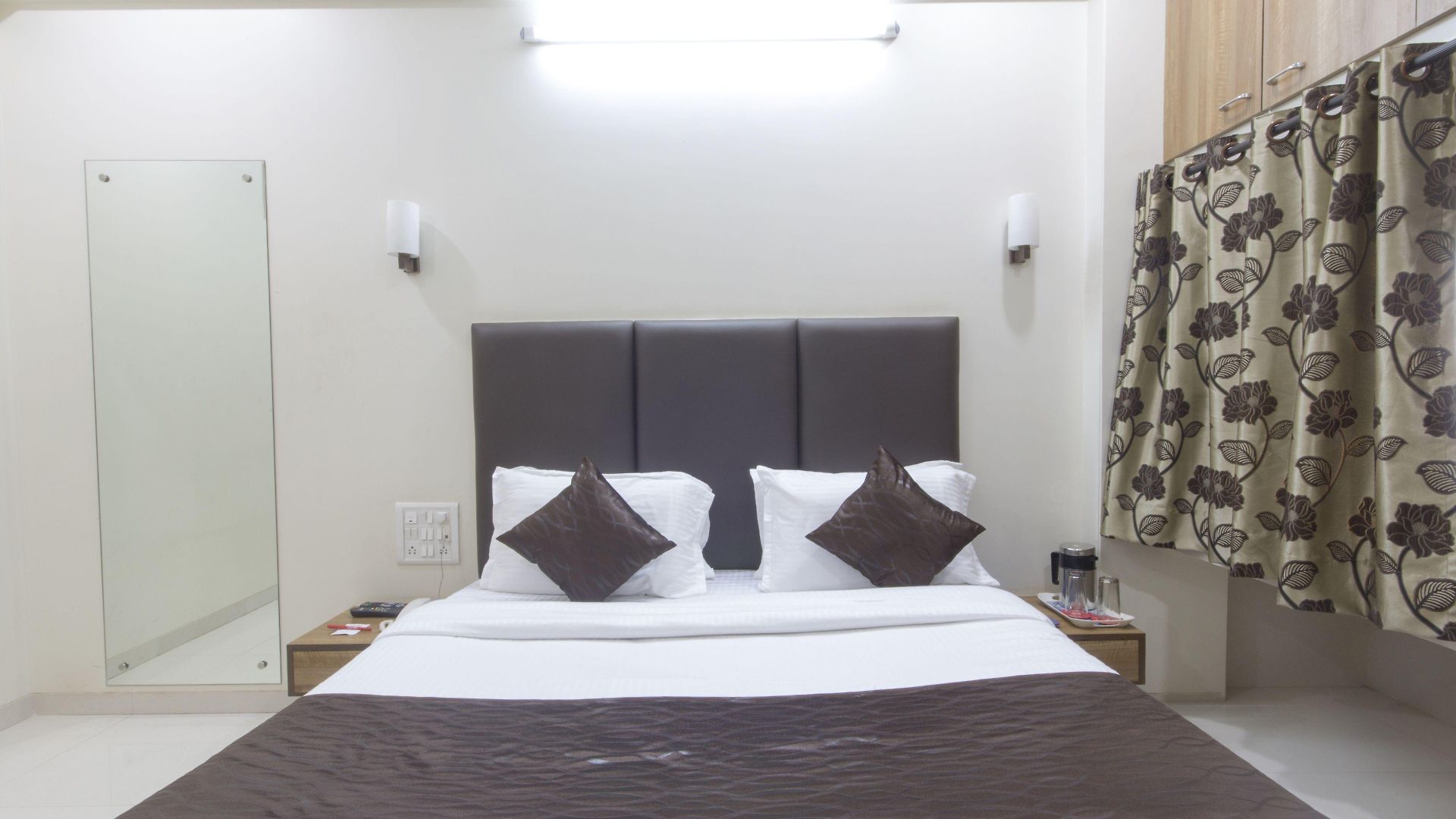 Oyo 935 Palkhee Hotel 3*