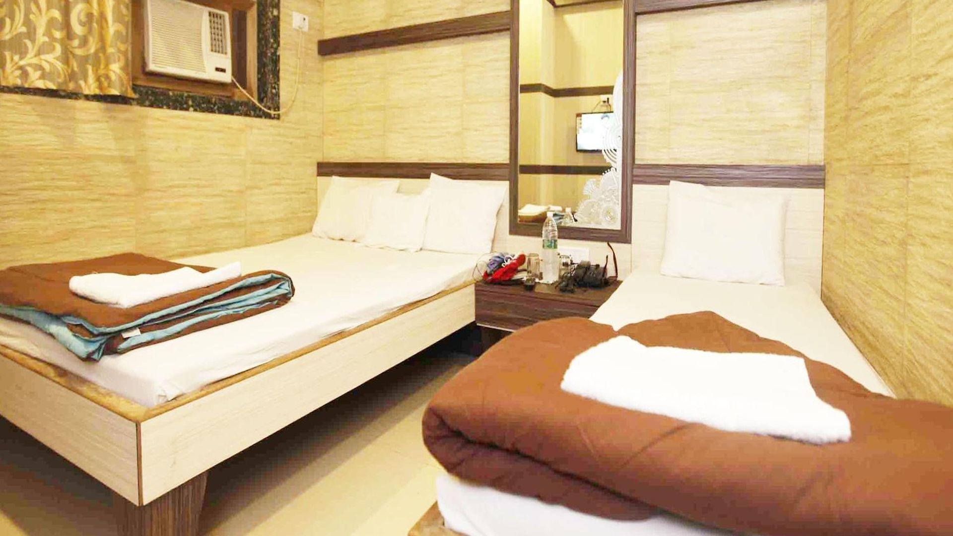 Al Moazin 2* Mumbai
