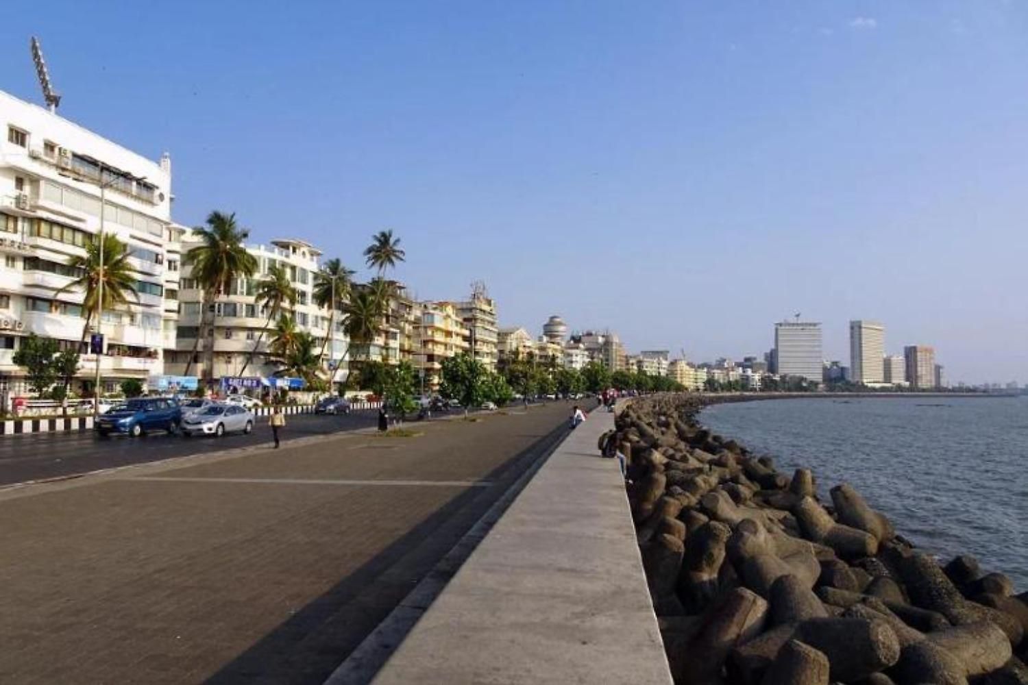 Residency Near Kokilaben Dhirubhai Ambani Hospital Andheri West Hotel
