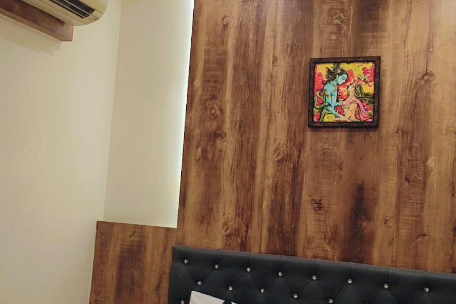 Residency Near Kokilaben Dhirubhai Ambani Hospital Andheri West