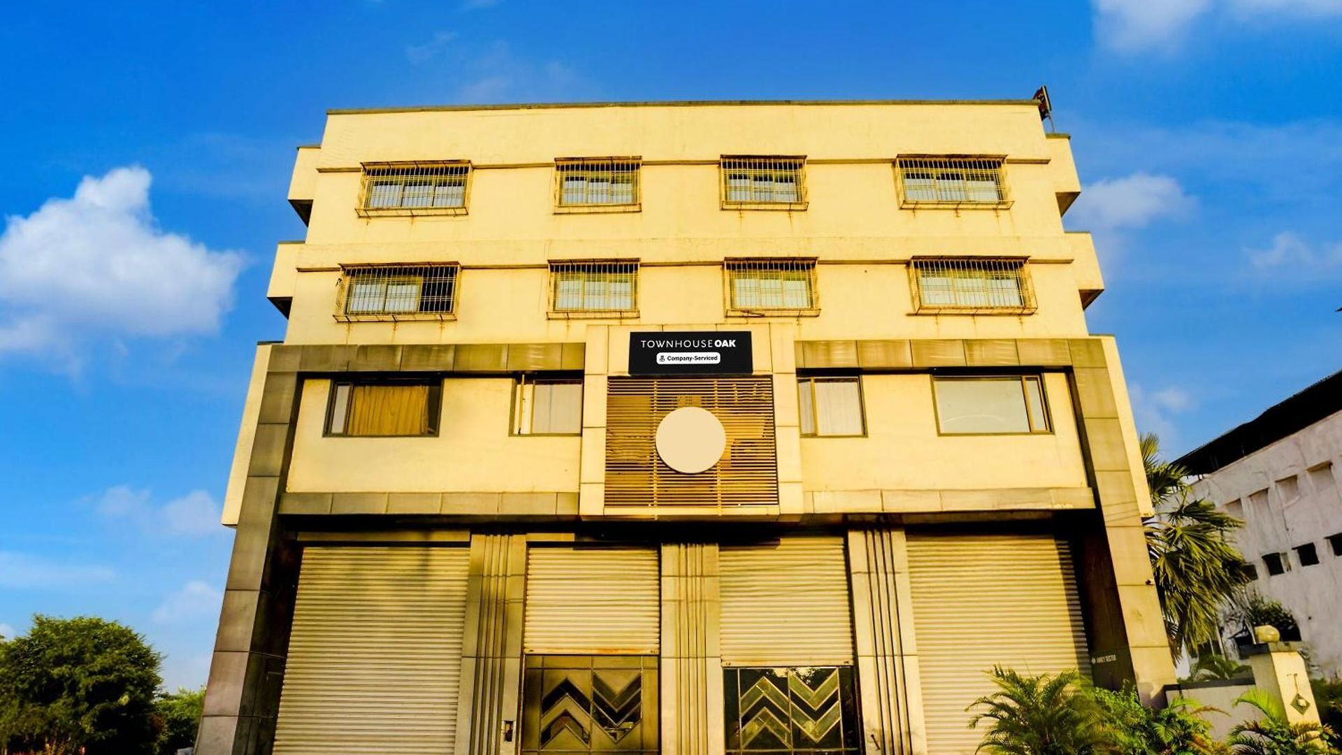 Super Townhouse Oak New Nashik Highway Kalyan Bhiwandi Mumbai