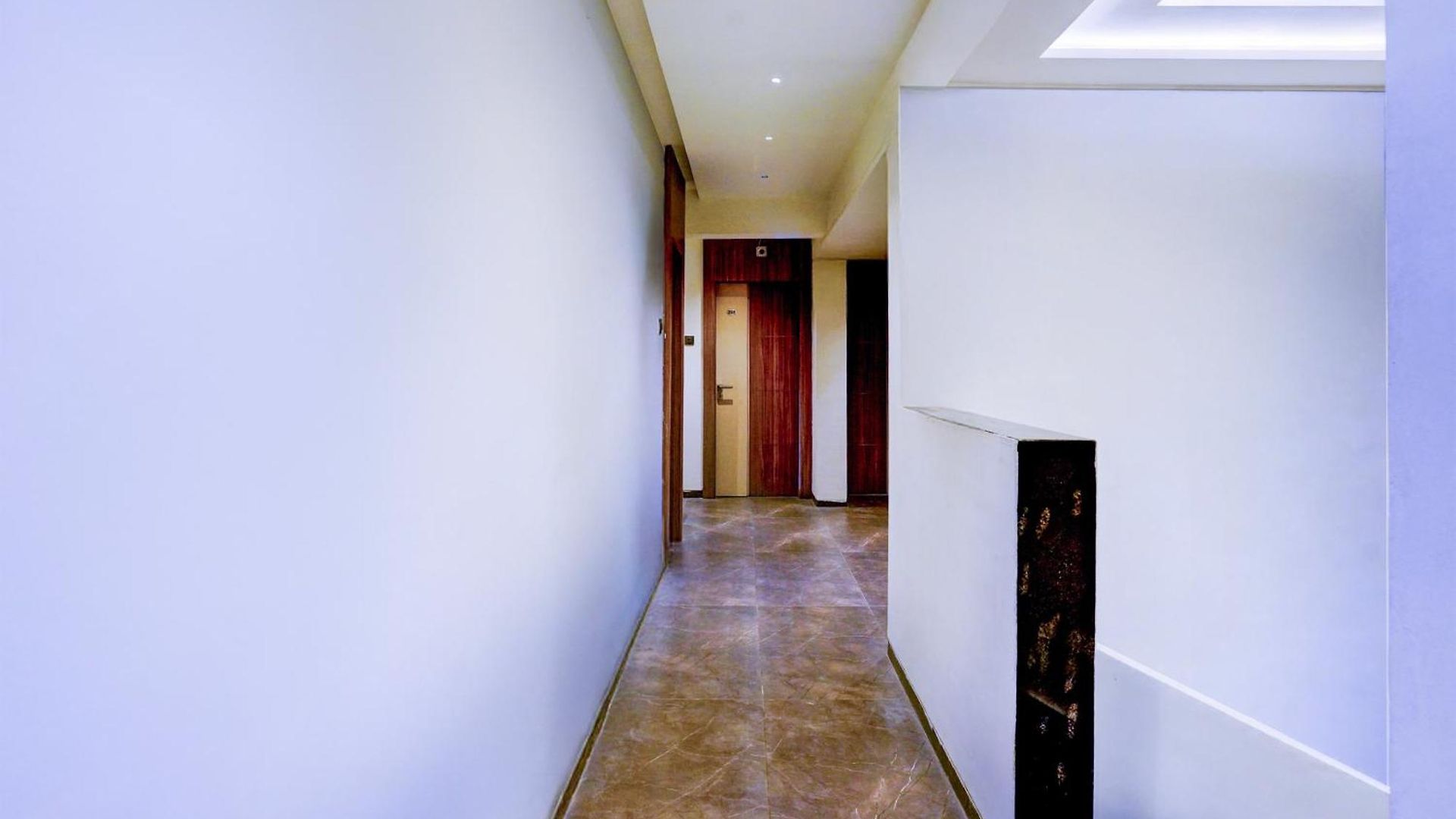 Hotel Super Townhouse Oak New Nashik Highway Kalyan Bhiwandi 4*