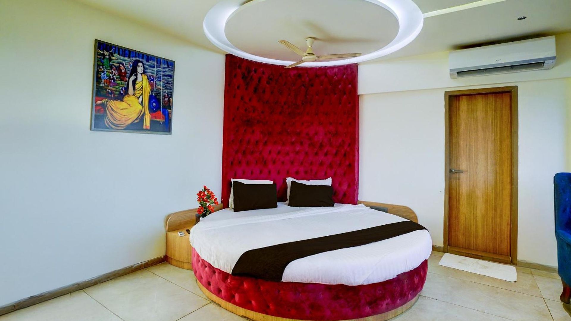 Super Townhouse Oak New Nashik Highway Kalyan Bhiwandi Mumbai