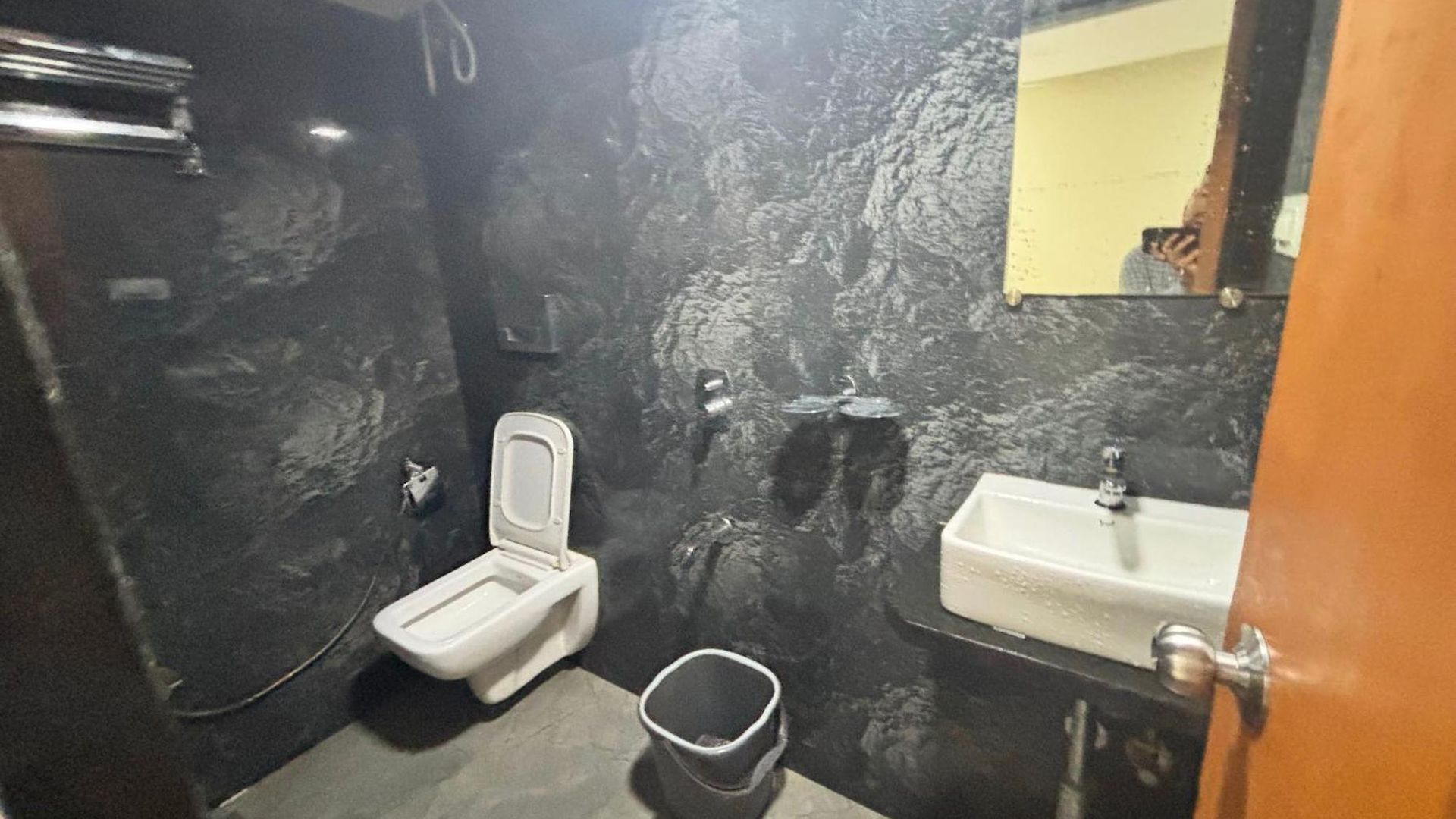 Hotel O Beverly Plaza Kurla Mumbai