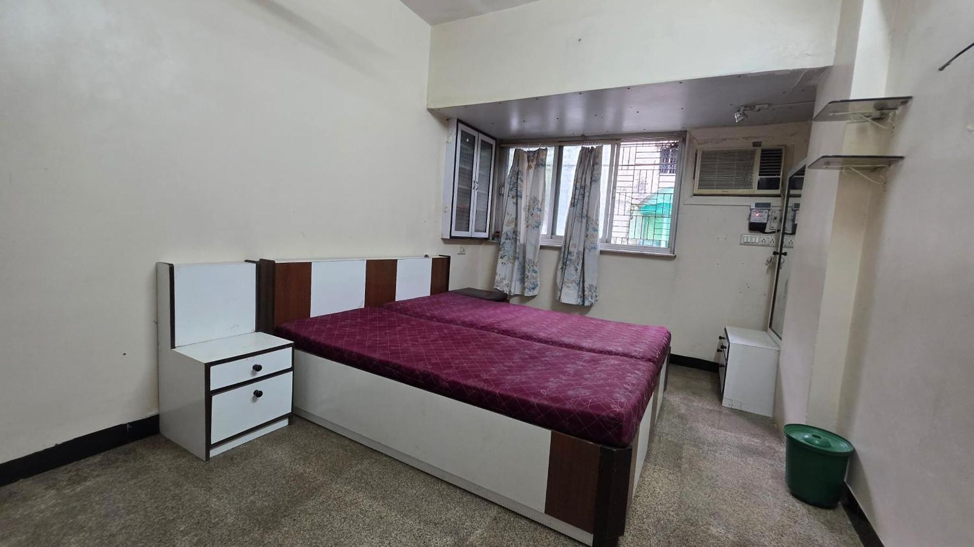 Mumbai Properties Hostel *