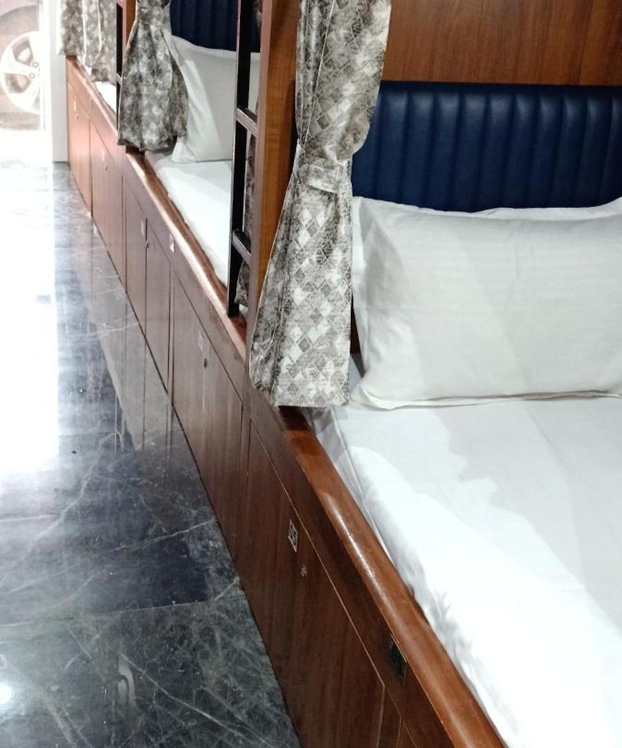 Sunlight Guest house Mumbai